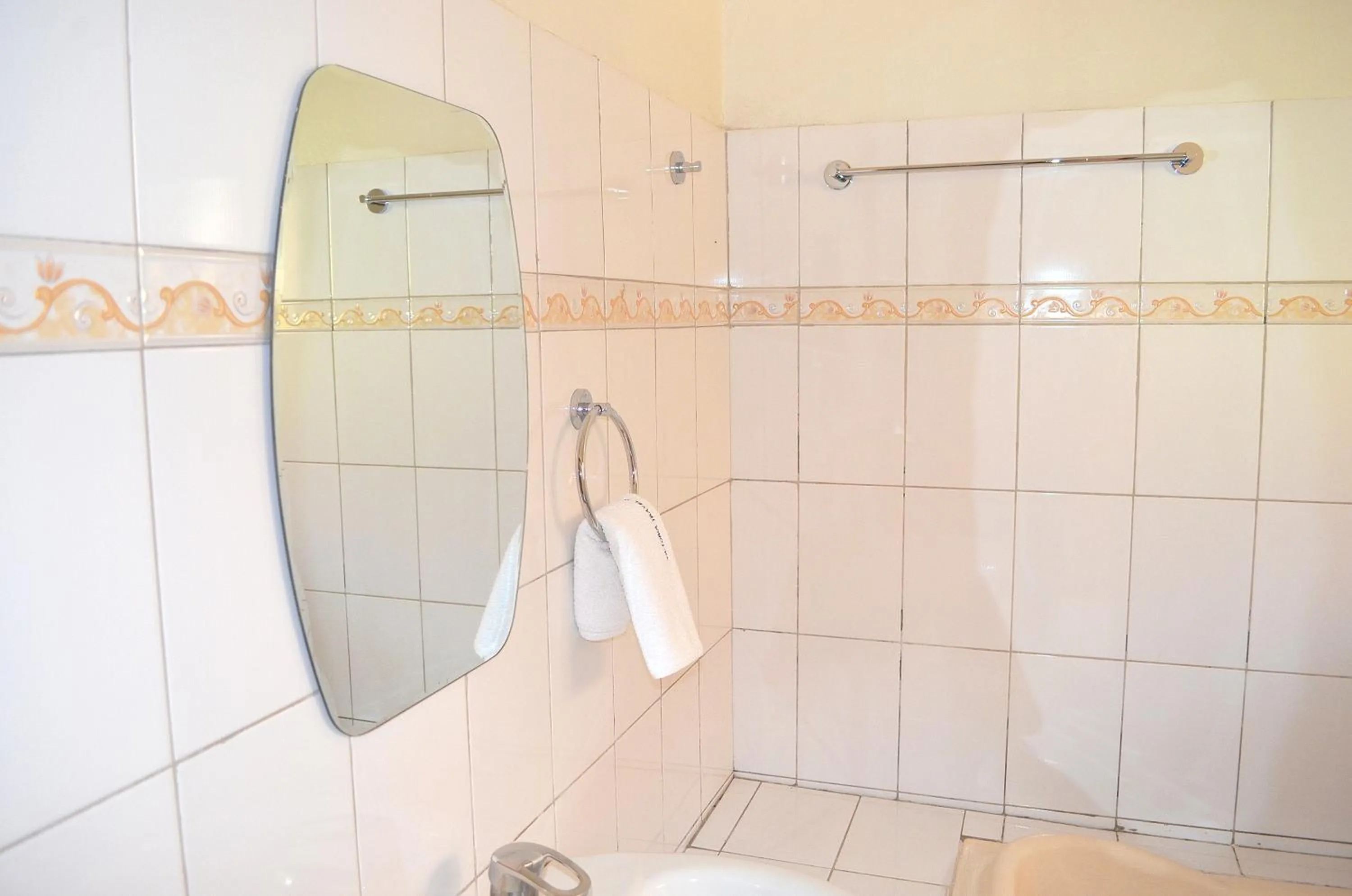 Bathroom in Victoria Travel Hotel