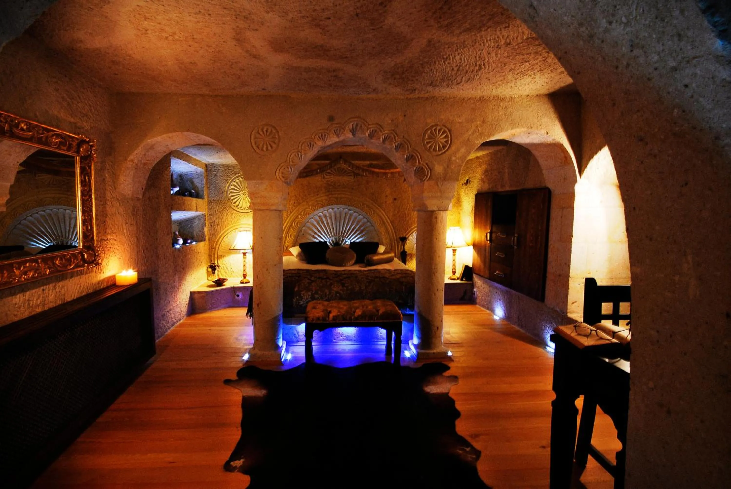 Photo of the whole room in Cappadocia Perimasali Cave Hotel