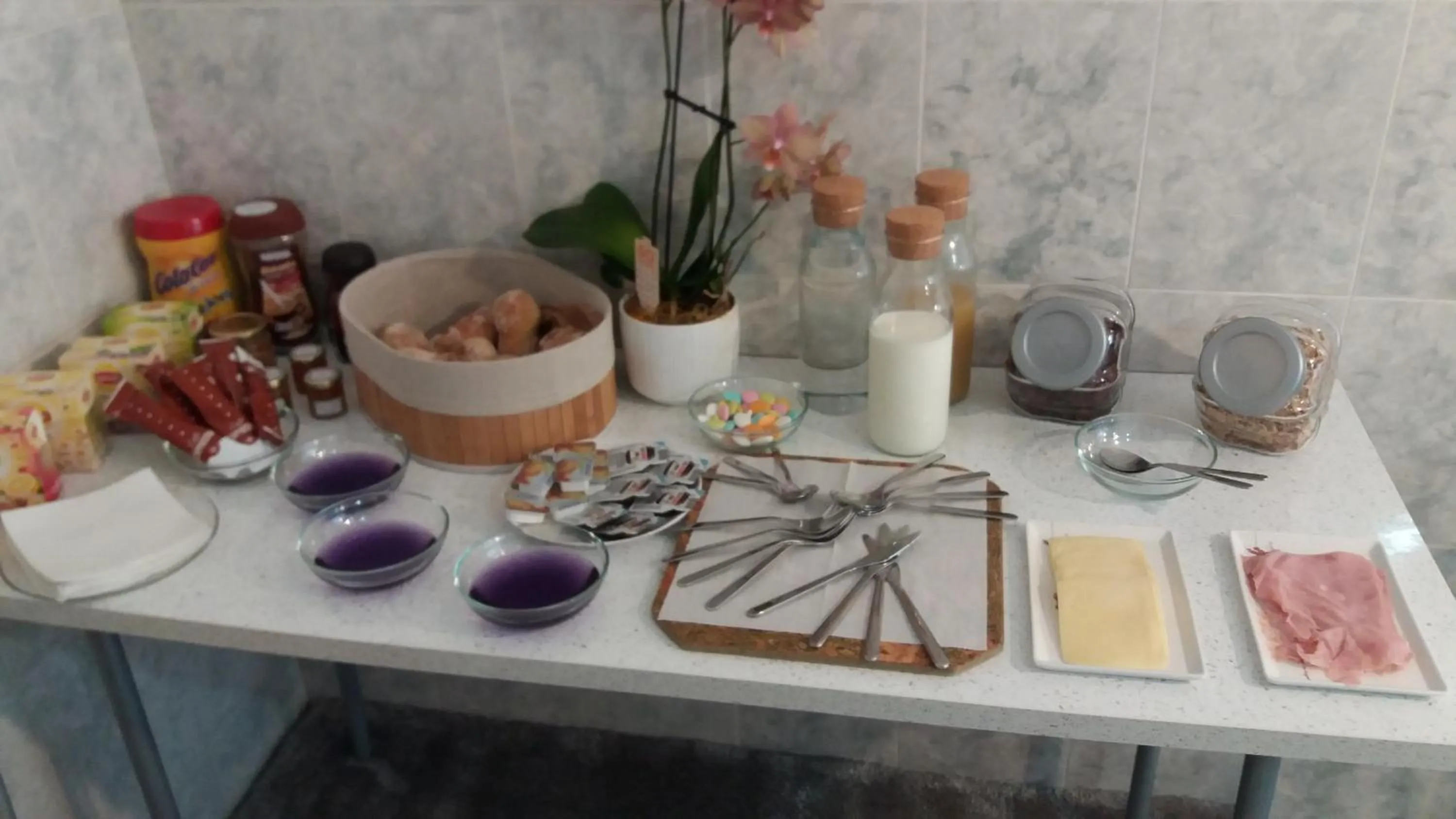 Breakfast in Nine Senses