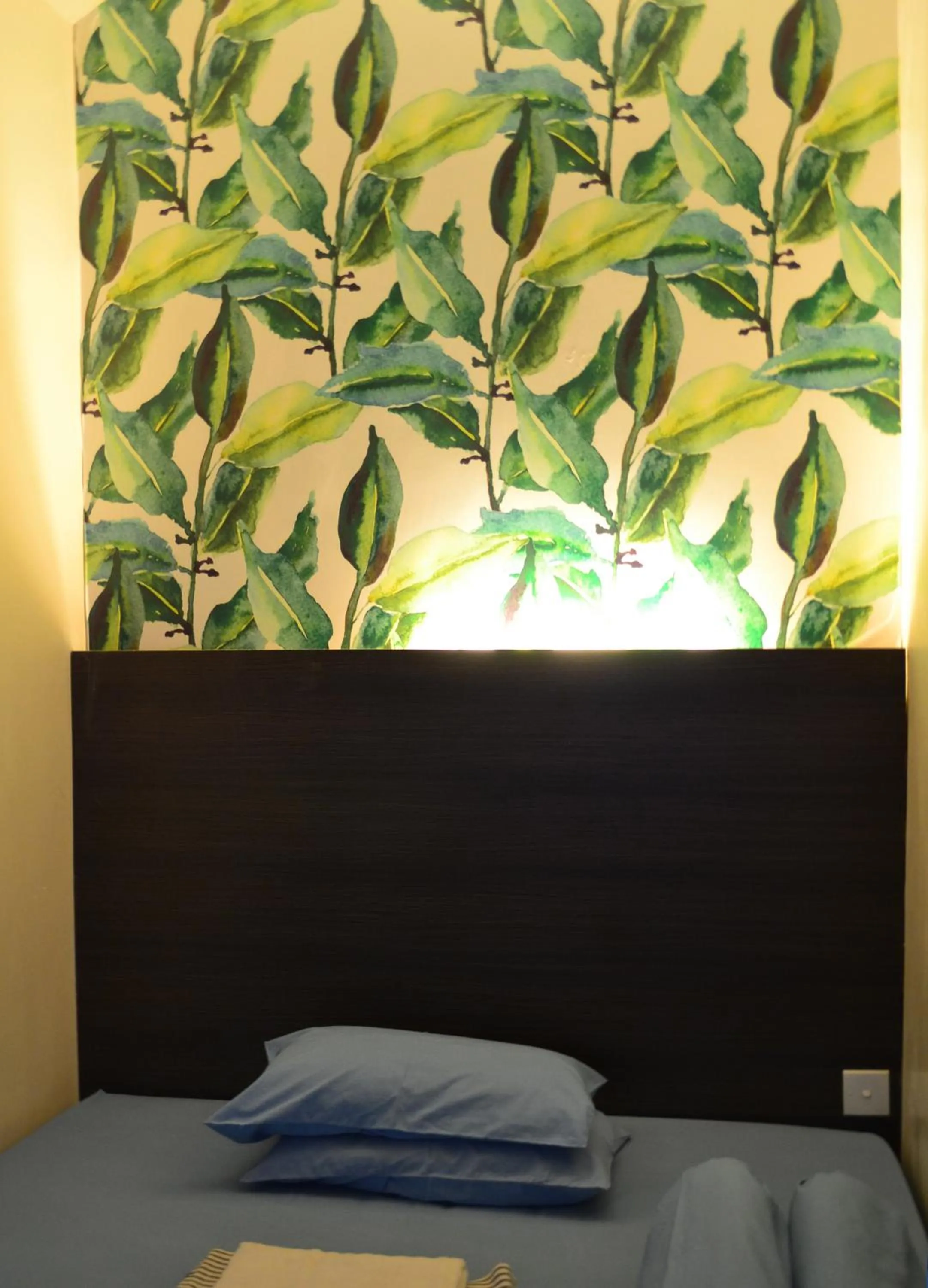 Bed in Wisma Sentosa