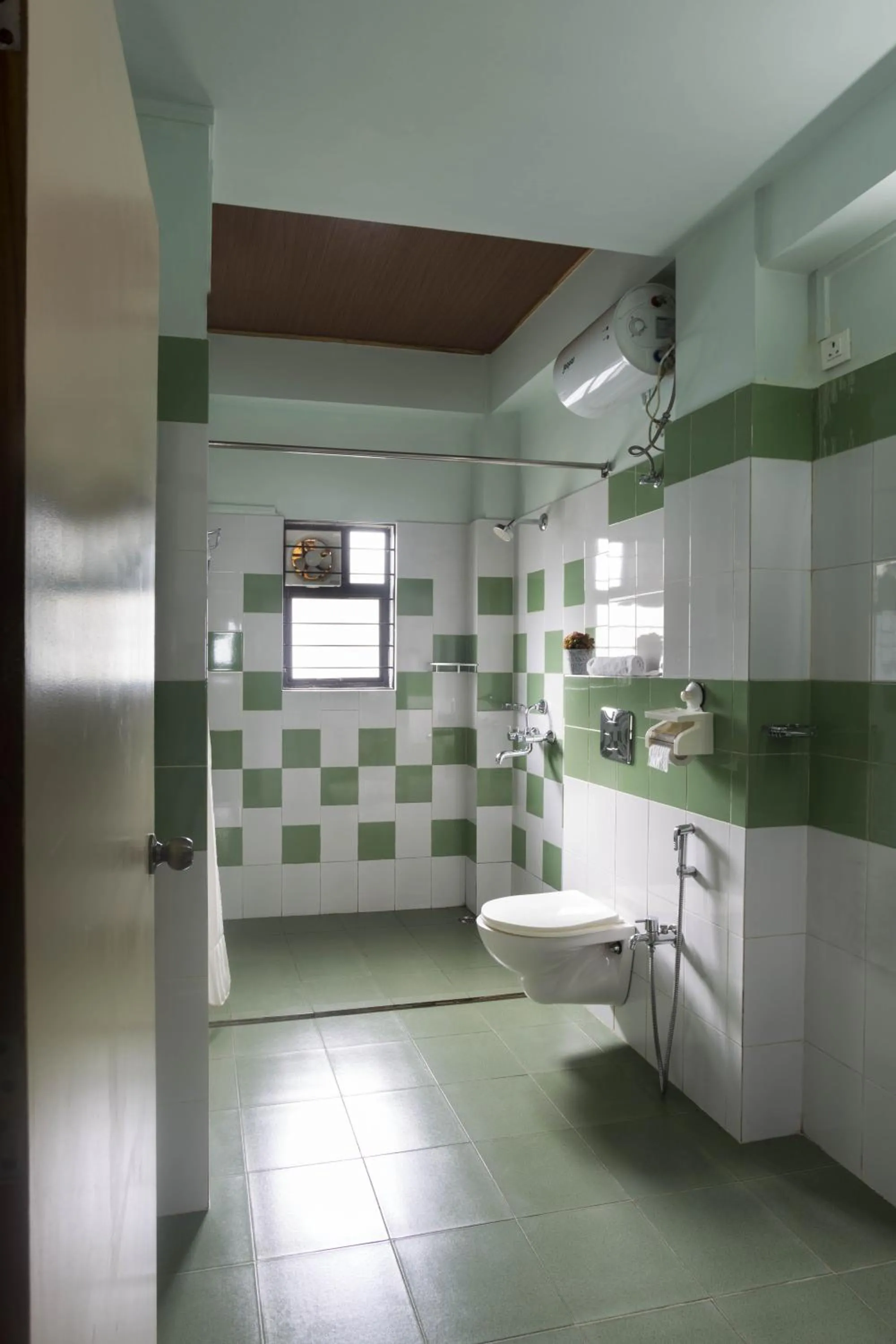 Bathroom in Sha Ri Loum Homestay