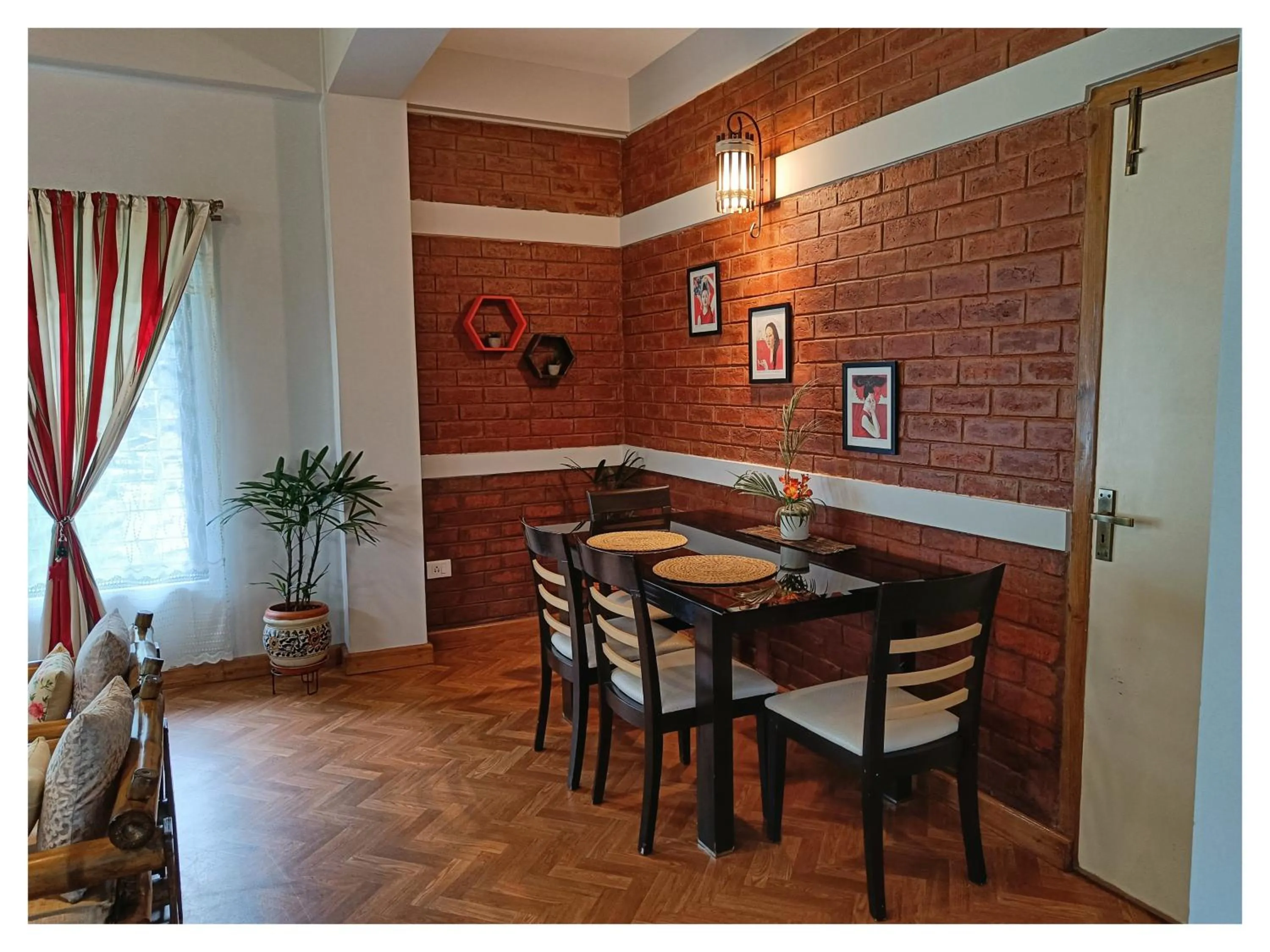 Sha Ri Loum Homestay