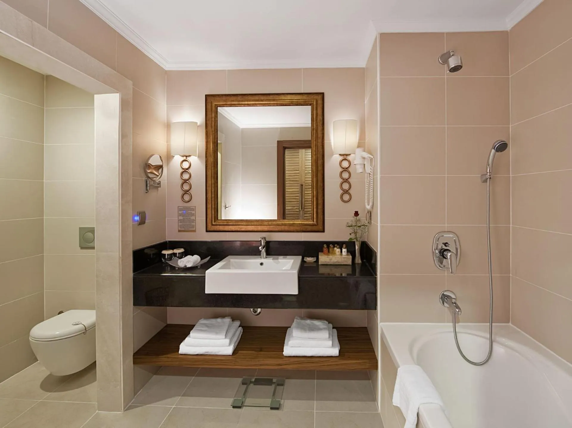 Shower in Akka Antedon Hotel - Premium All Inclusive