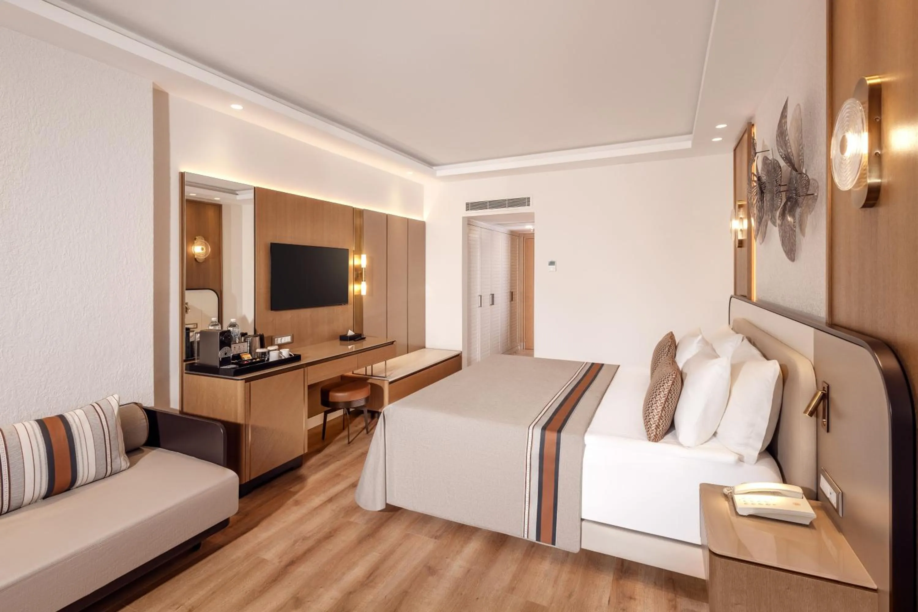 Bed in Akka Antedon Hotel - Premium All Inclusive