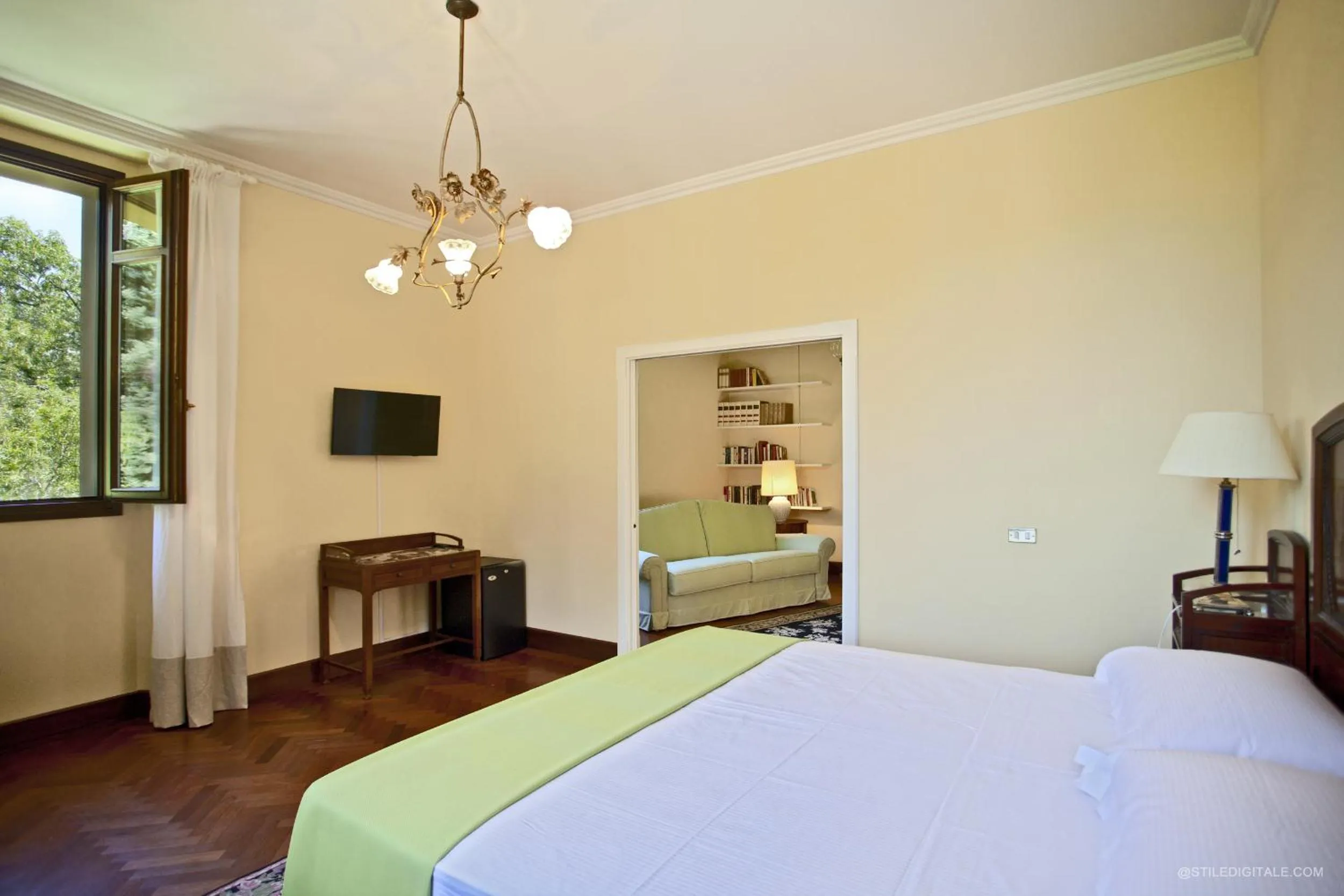 Bedroom in Pragatto Hills by Casino di Pragatto