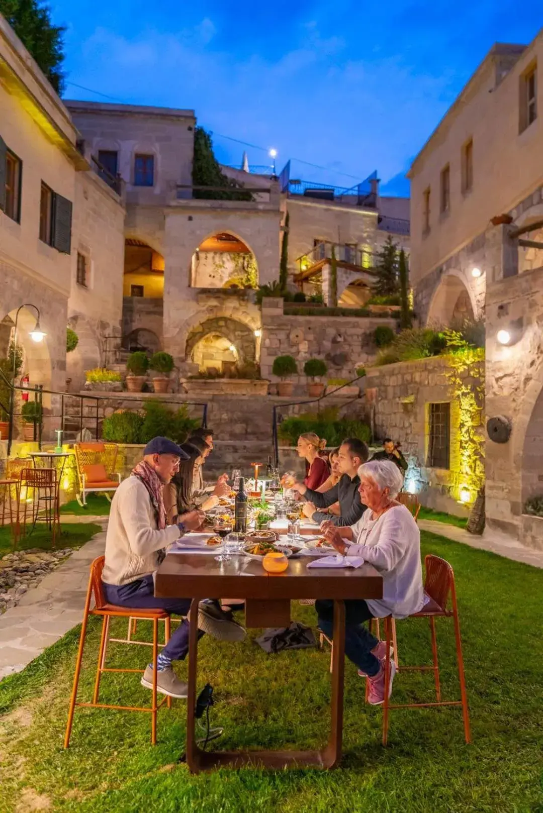Restaurant/places to eat in Taskonaklar Restaurant/places to eat in Taskonaklar