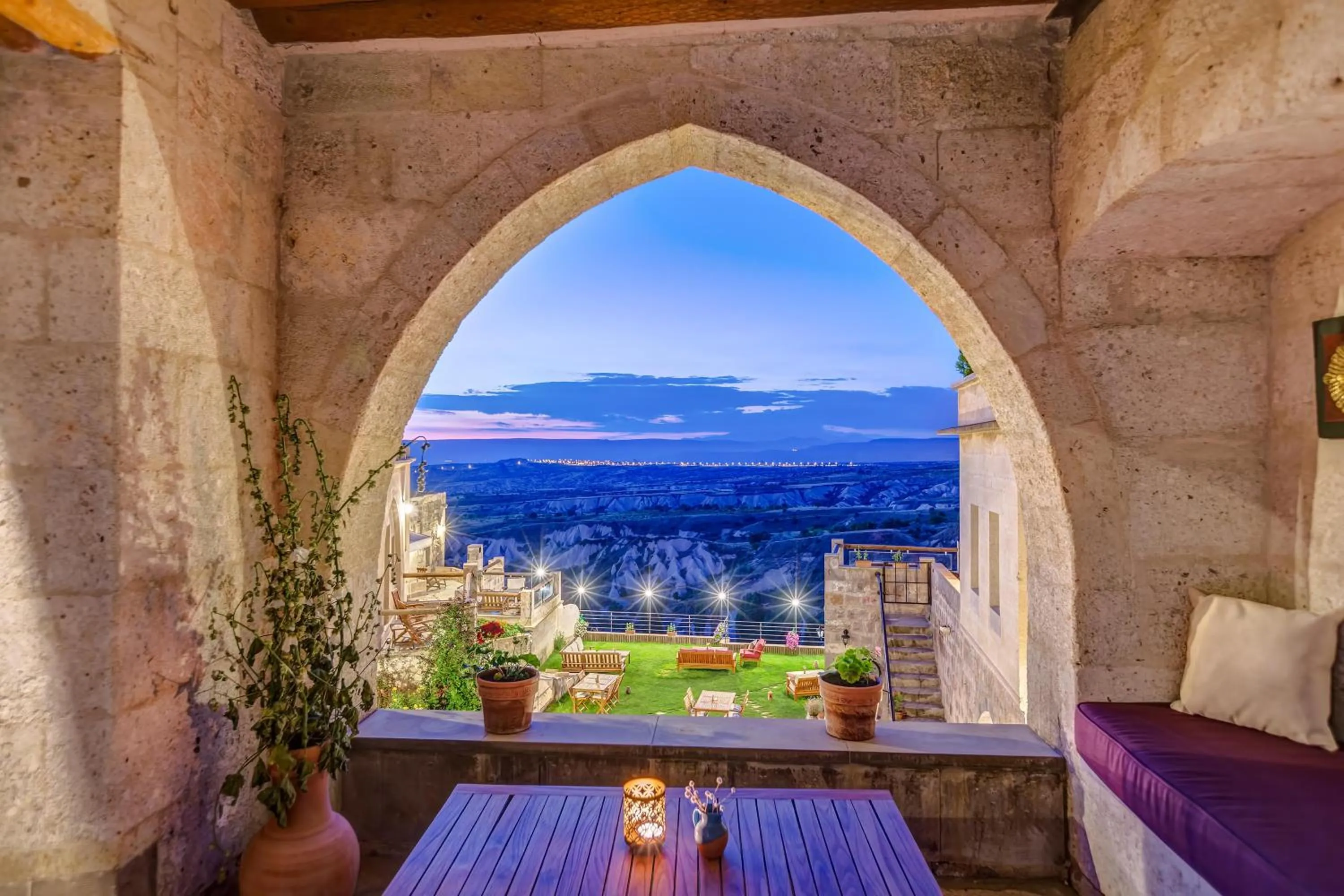 Photo of the whole room in Taskonaklar