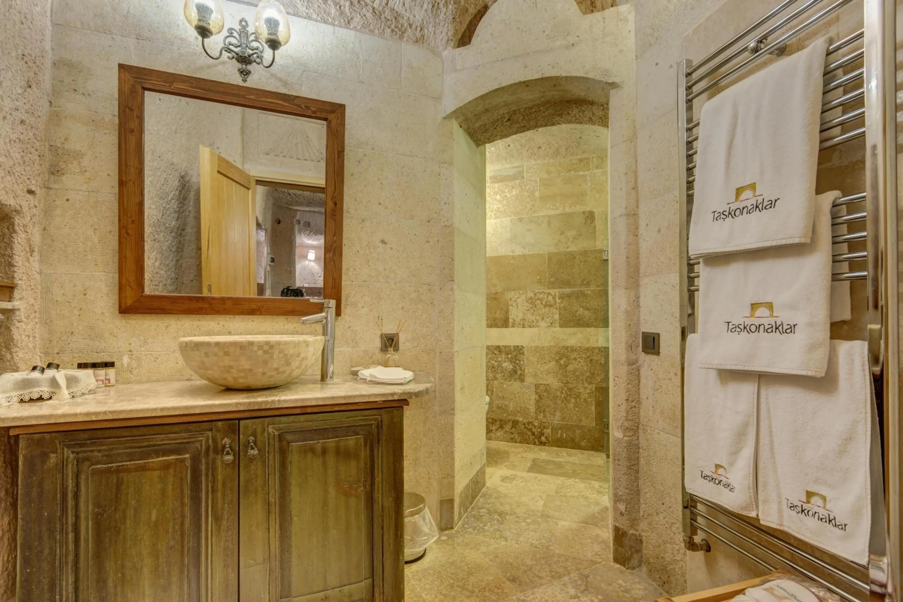 Bathroom in Taskonaklar