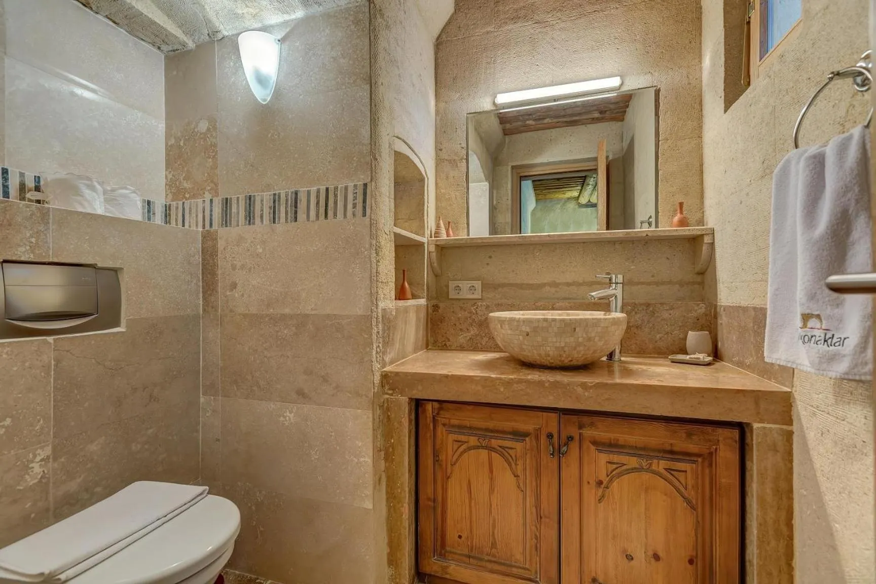 Bathroom in Taskonaklar