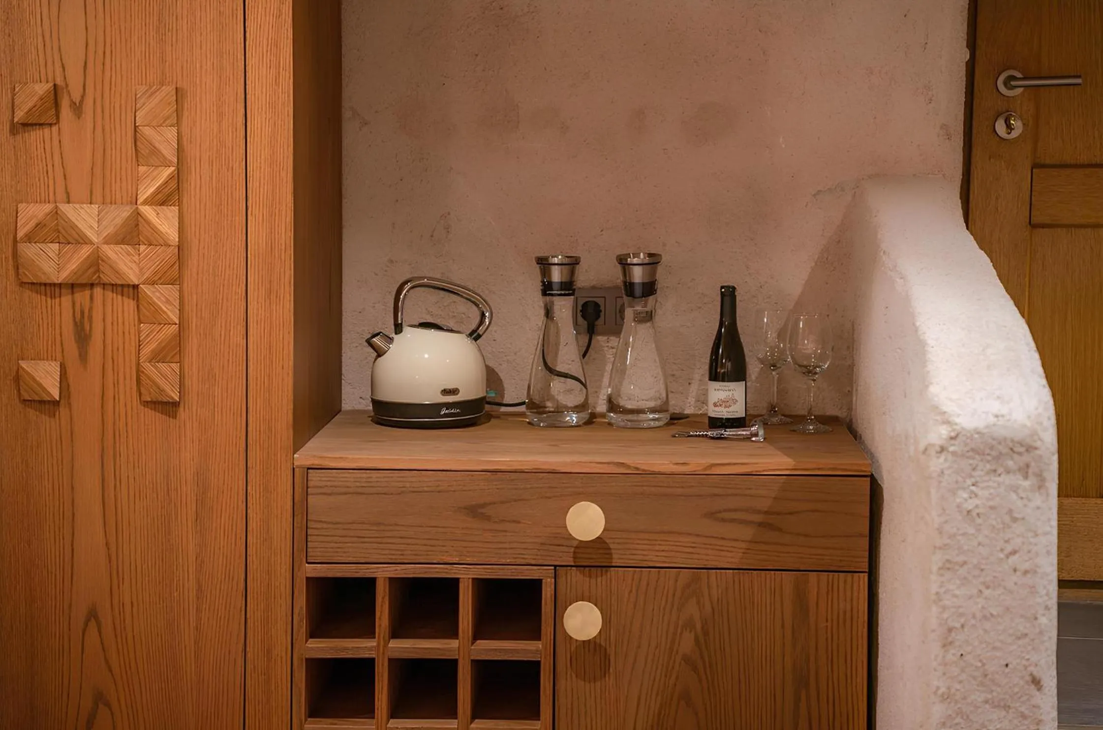 Photo of the whole room in Taskonaklar