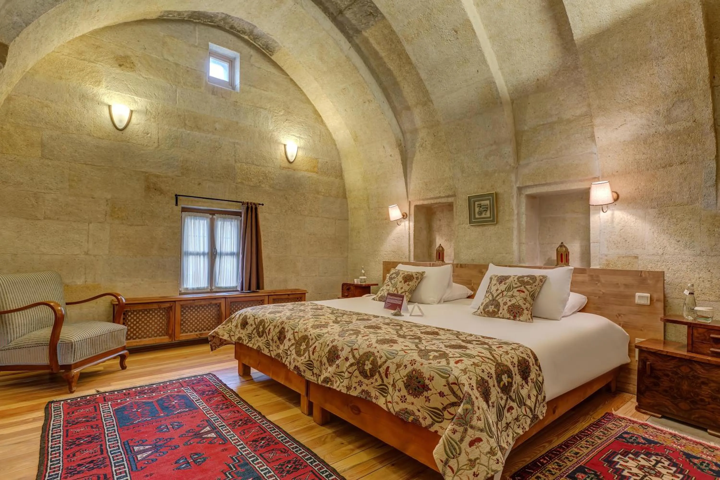 Photo of the whole room, Bed in Taskonaklar