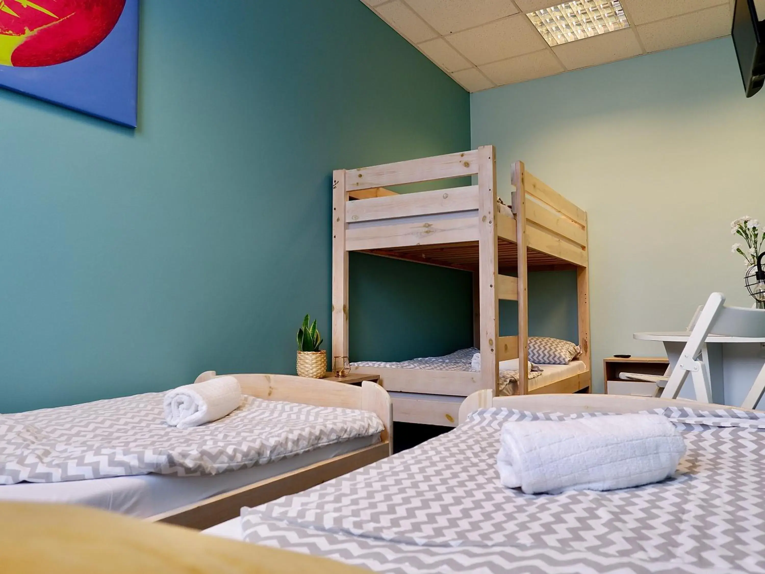 Quadruple Room with Shared Bathroom in Moon Hostel Gdańsk Quadruple Room with Shared Bathroom in Moon Hostel Gdańsk