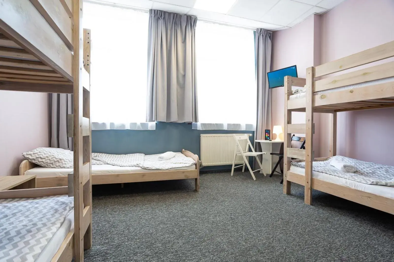 Family Room with Private Bathroom in Moon Hostel Gdańsk Family Room with Private Bathroom in Moon Hostel Gdańsk