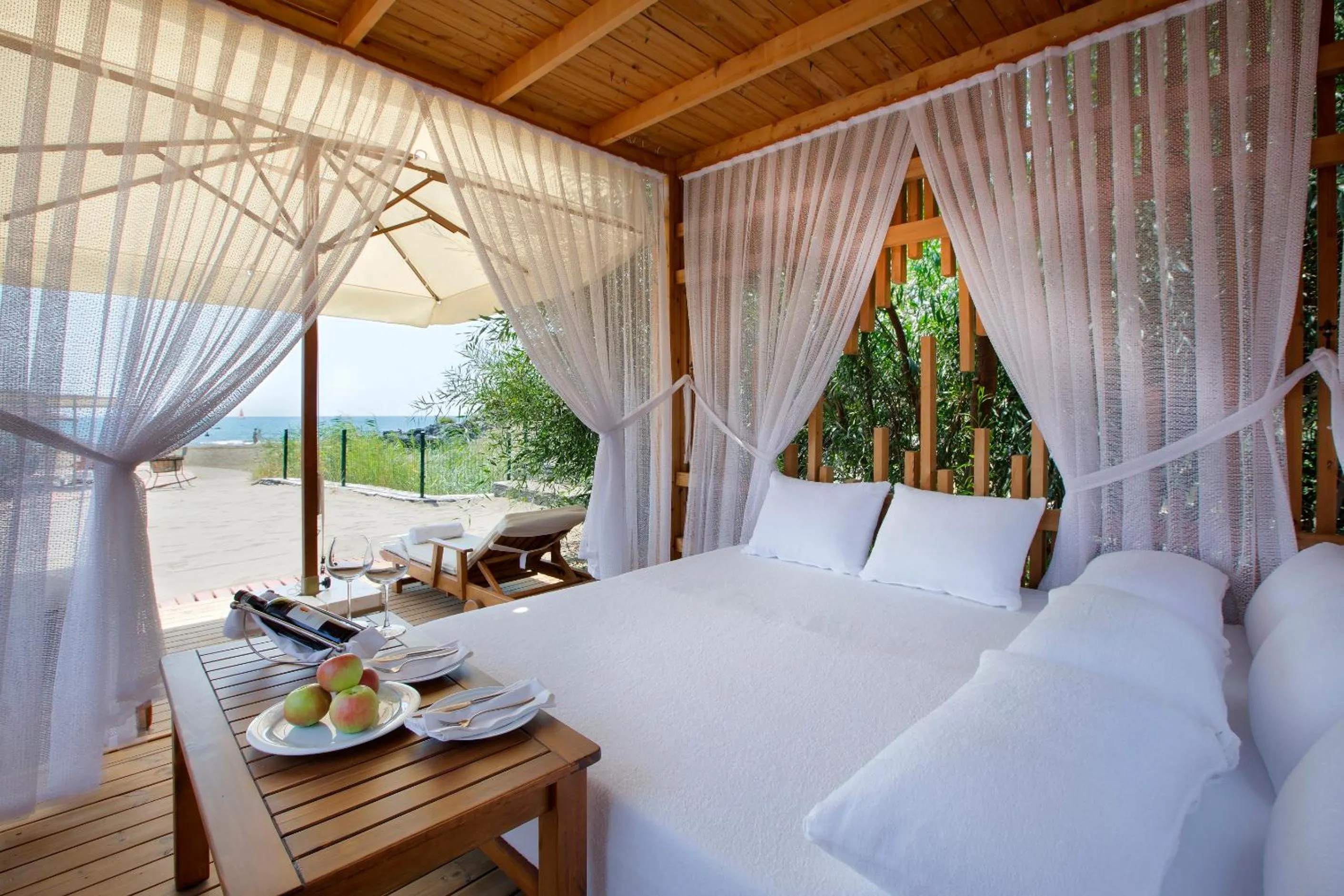 Swimming pool, Bed in TUI BLUE Sarigerme Park