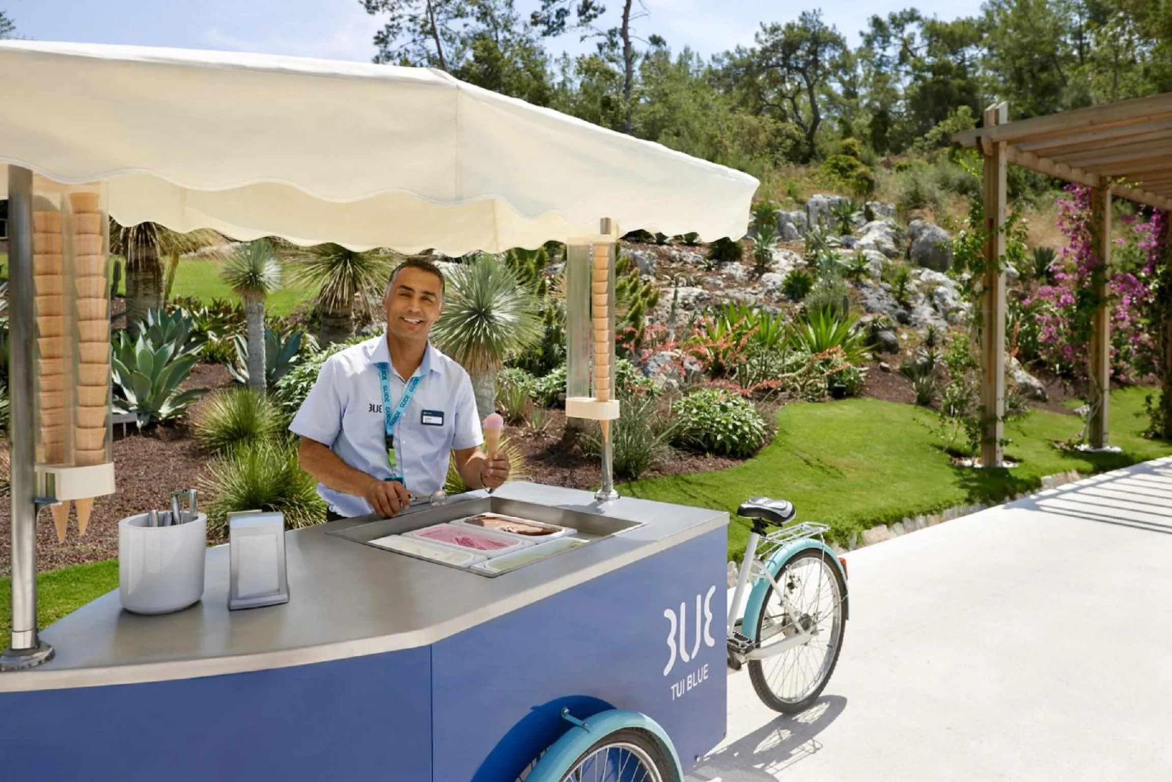Staff in TUI BLUE Sarigerme Park