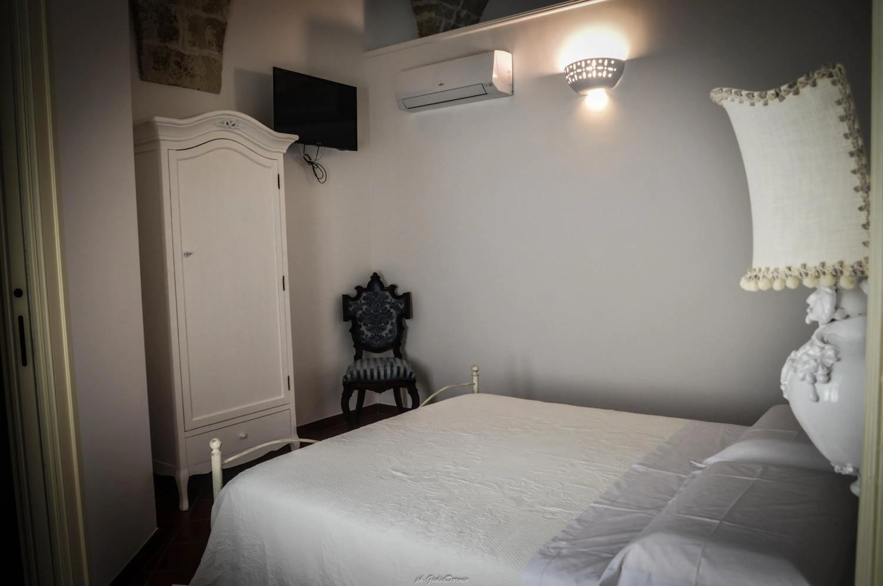 Bedroom, Bed in Le Garitte