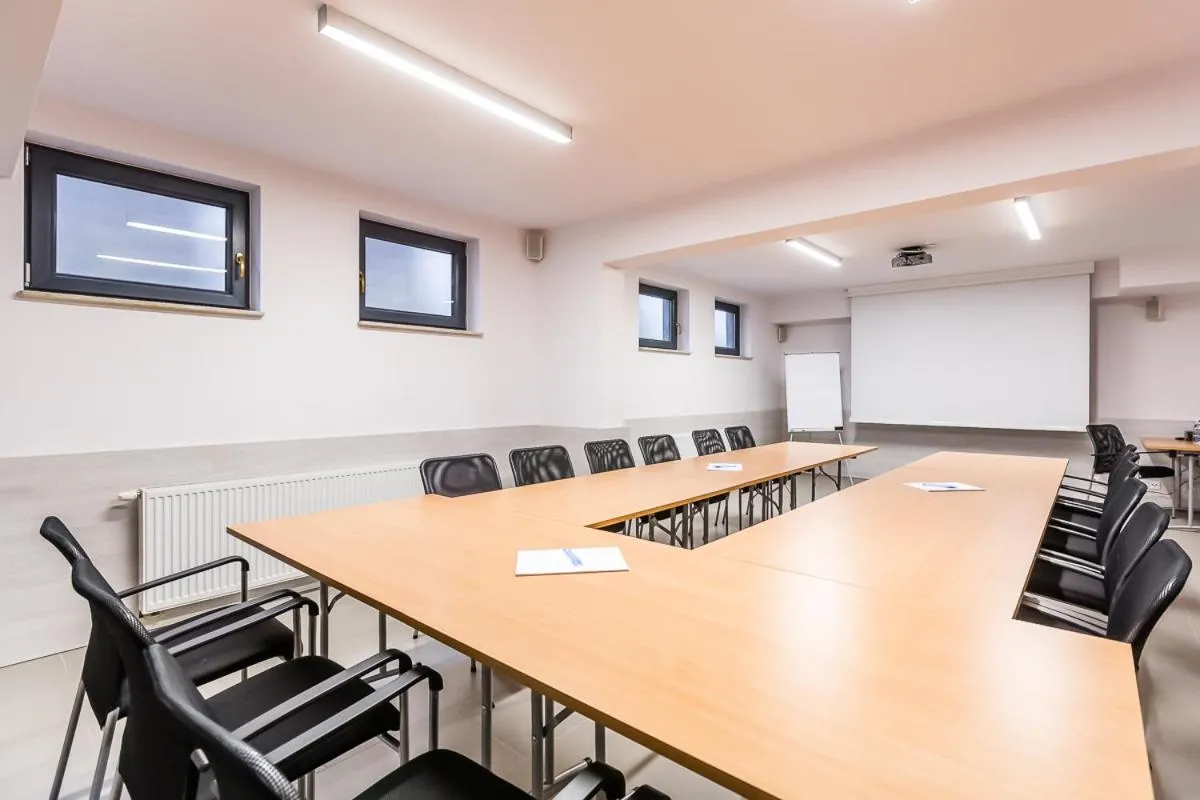 Meeting/conference room in Meet Poznań Hotel