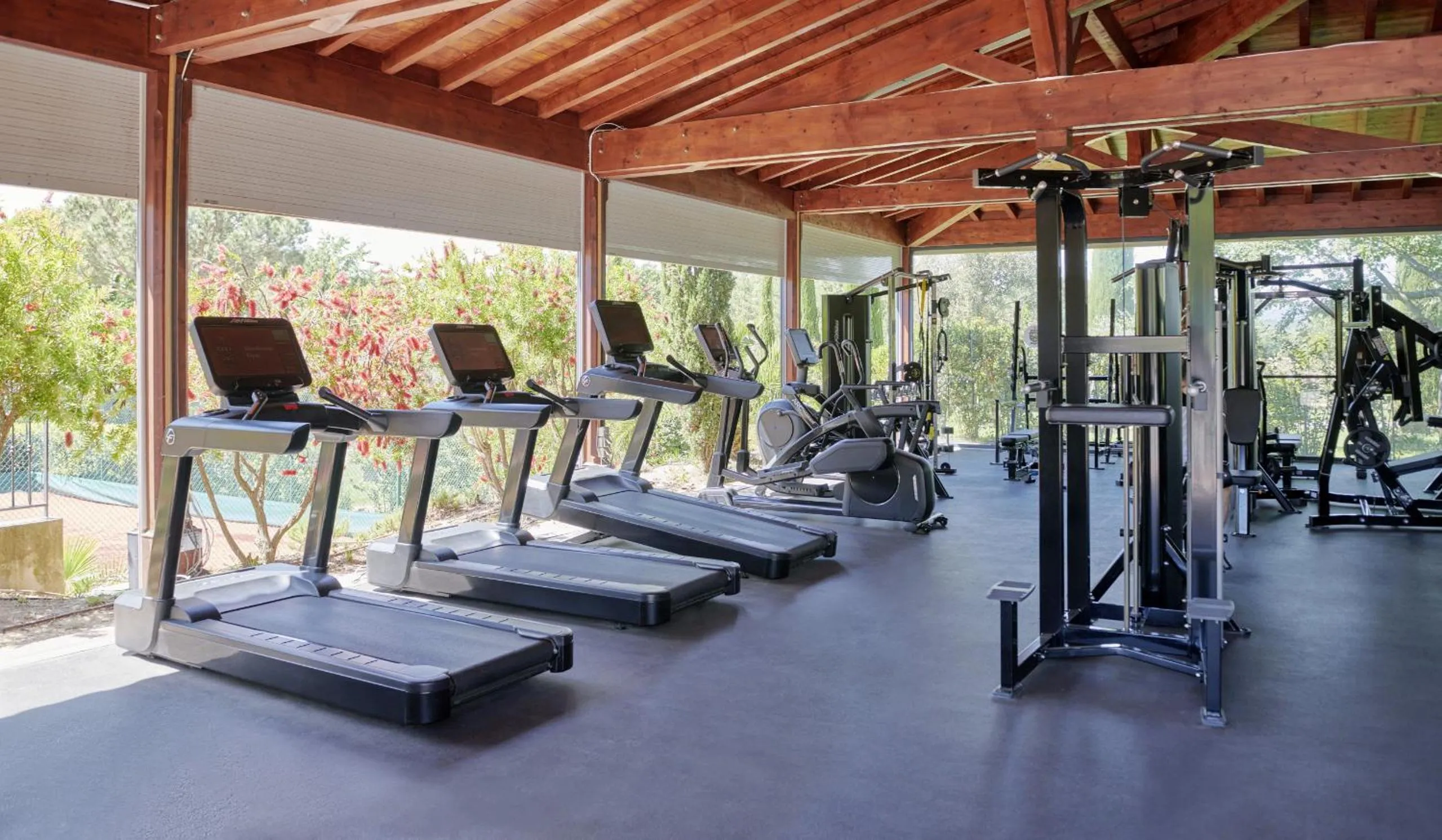Fitness centre/facilities in Saint-Tropez Golf Residences