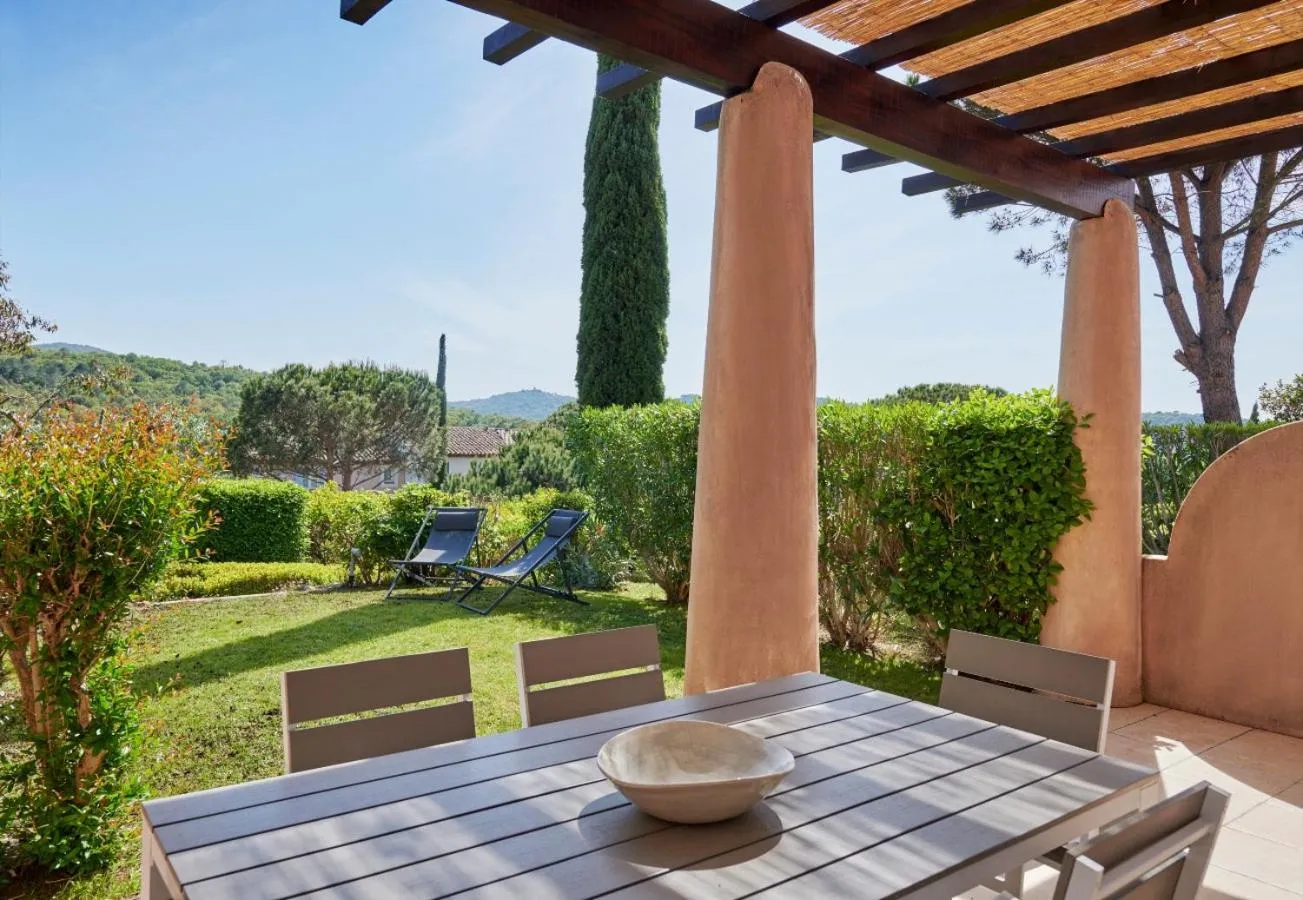 Balcony/Terrace in Saint-Tropez Golf Residences