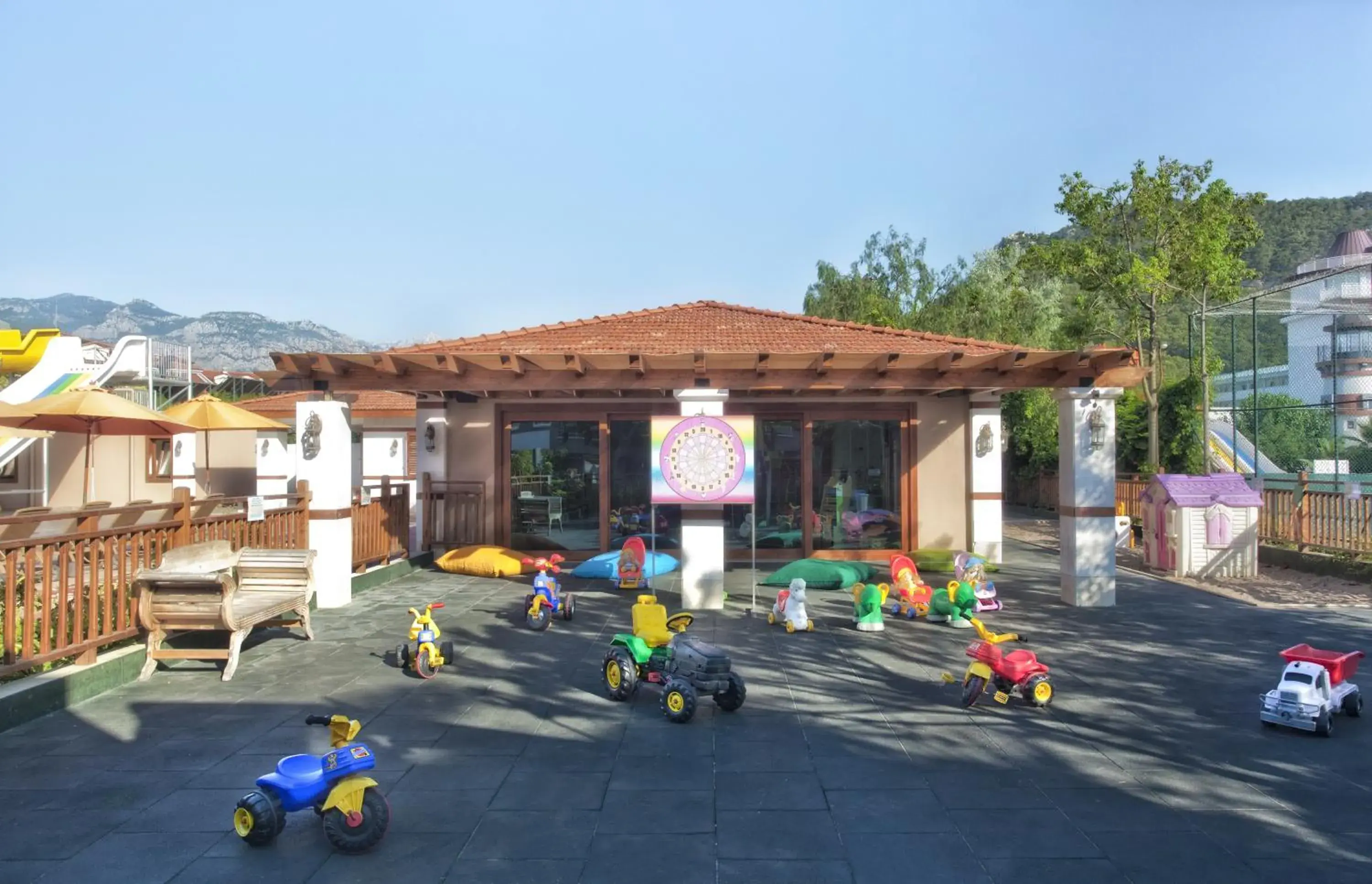 Children play ground in Akka Alinda Hotel