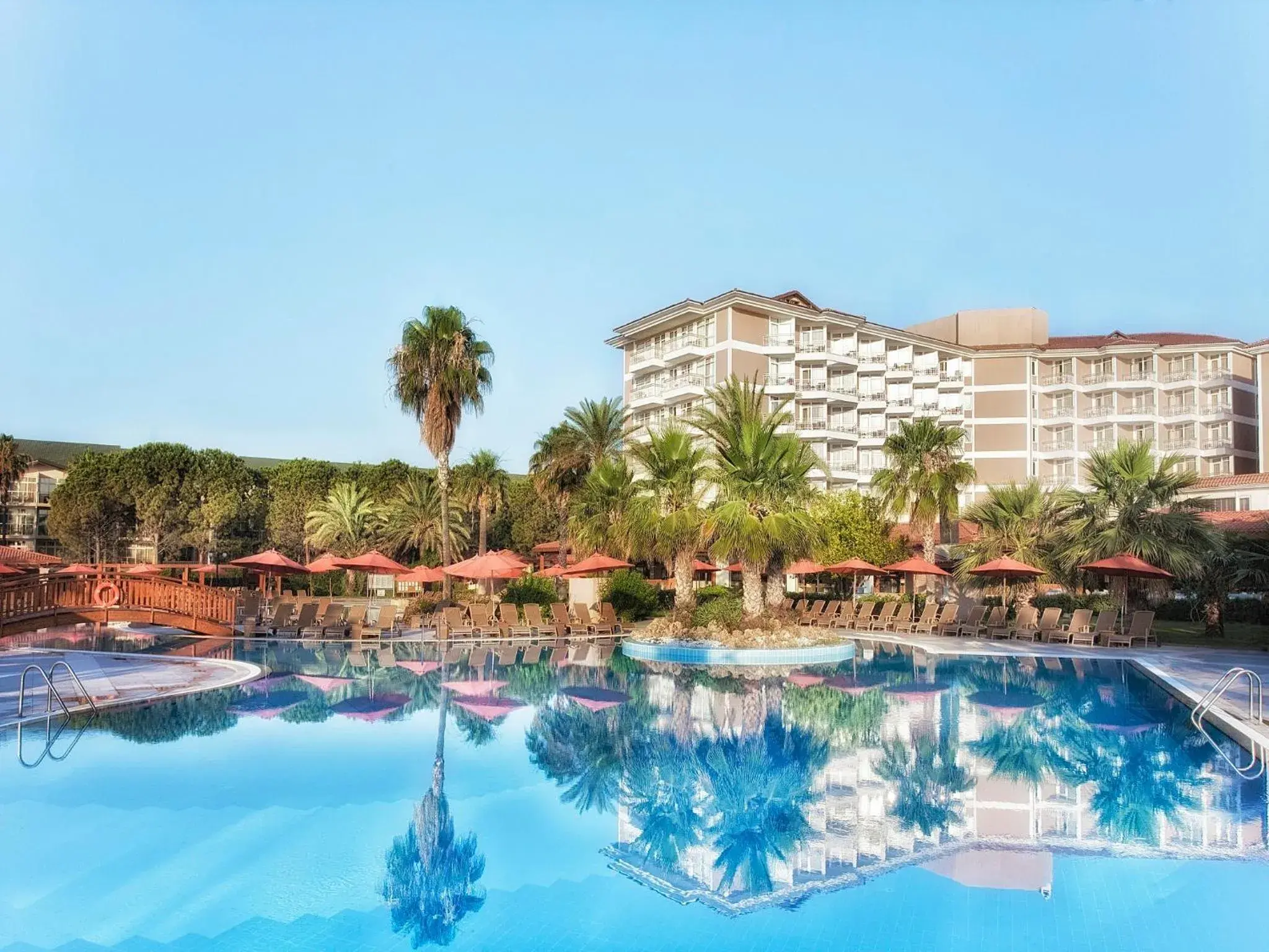 Facade/entrance, Swimming Pool in Akka Alinda Hotel