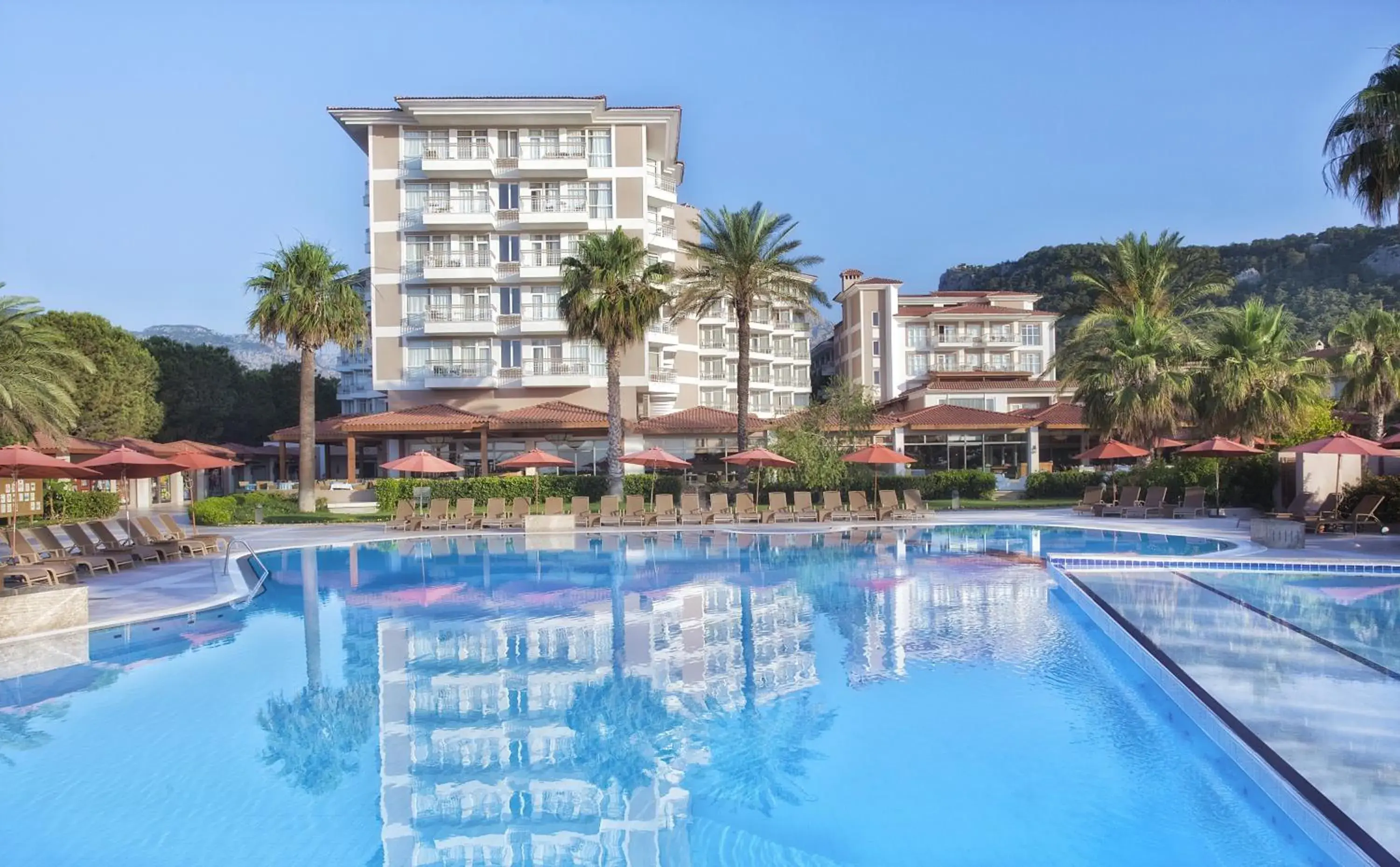 Facade/entrance, Swimming Pool in Akka Alinda Hotel