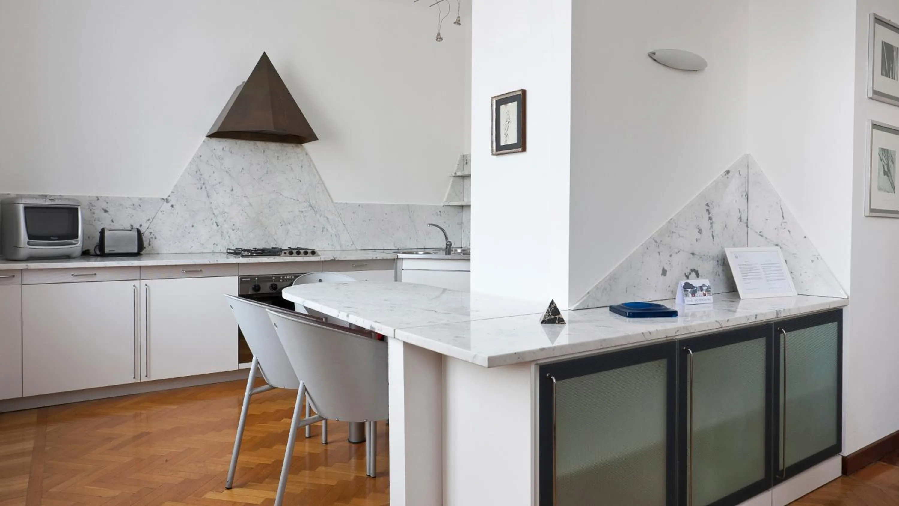 Photo of the whole room in Italianway Easy - Benedetto Marcello 28