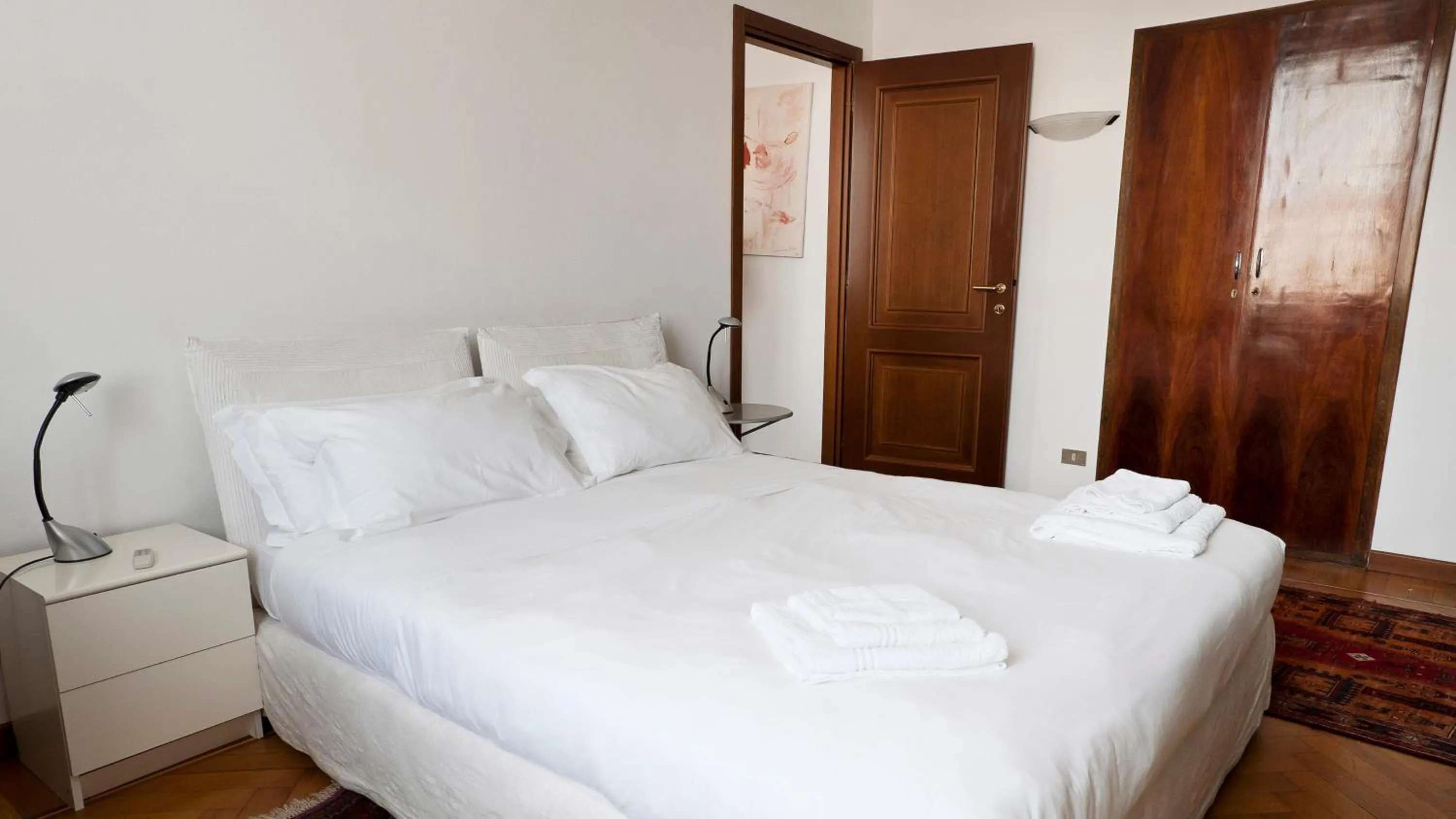View (from property/room), Bed in Italianway Easy - Benedetto Marcello 28