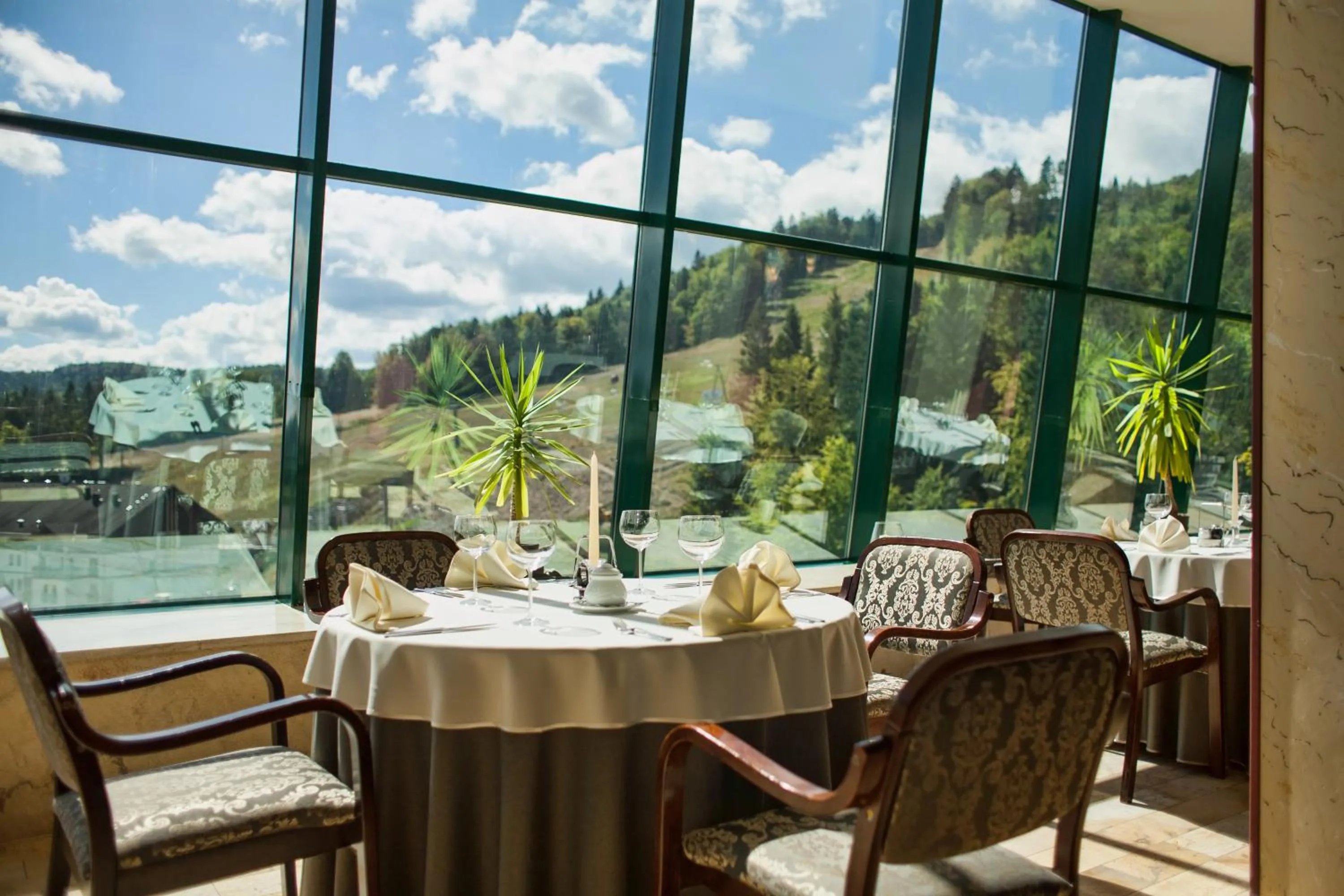 Restaurant/places to eat in Hotel Pegaz