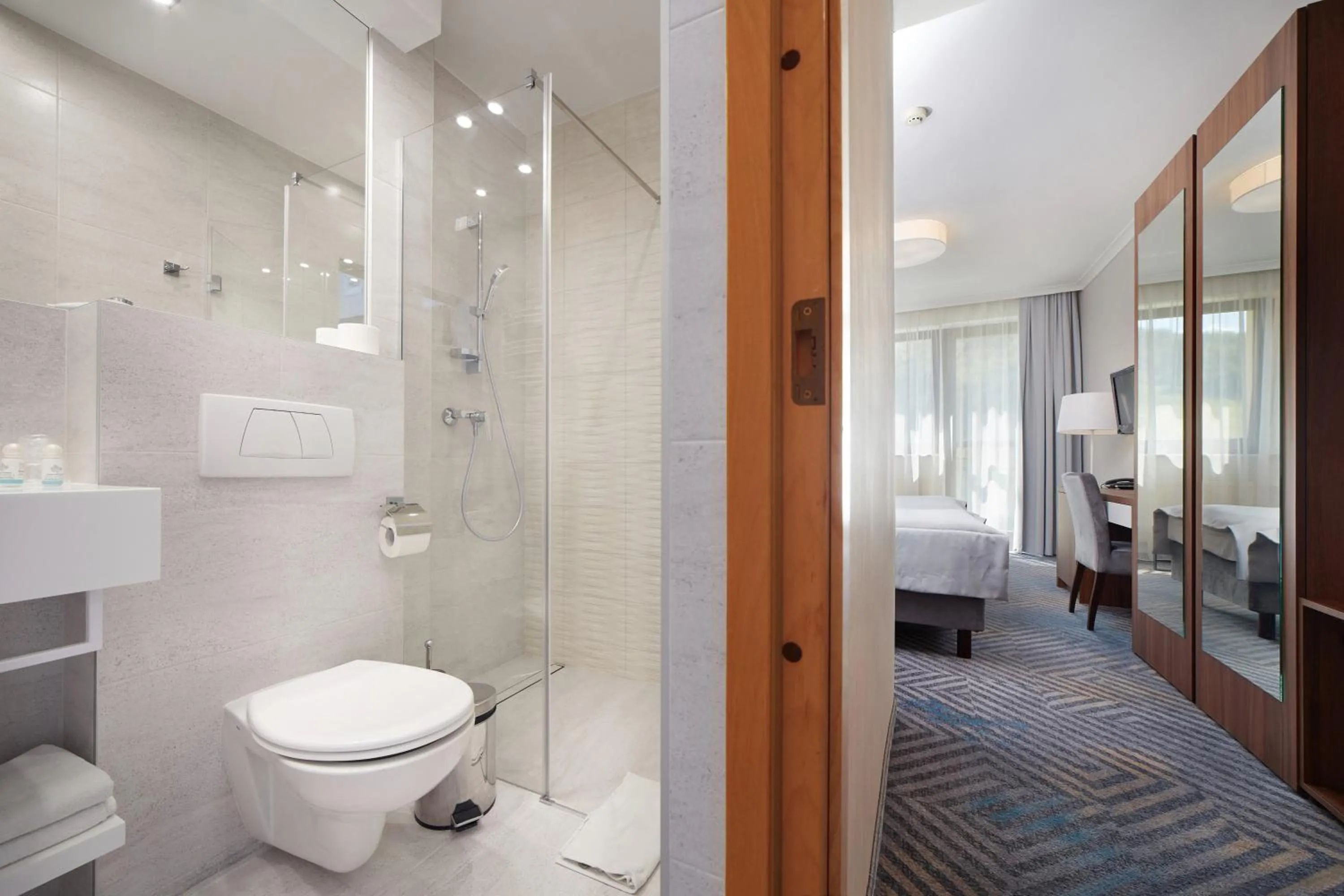 Shower in Hotel Pegaz