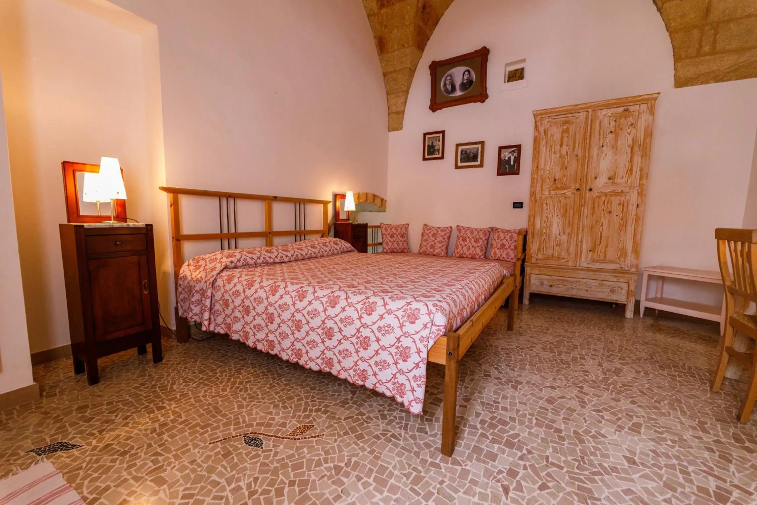 Budget Double or Twin Room - single occupancy in B&B Casa Probo Budget Double or Twin Room - single occupancy in B&B Casa Probo