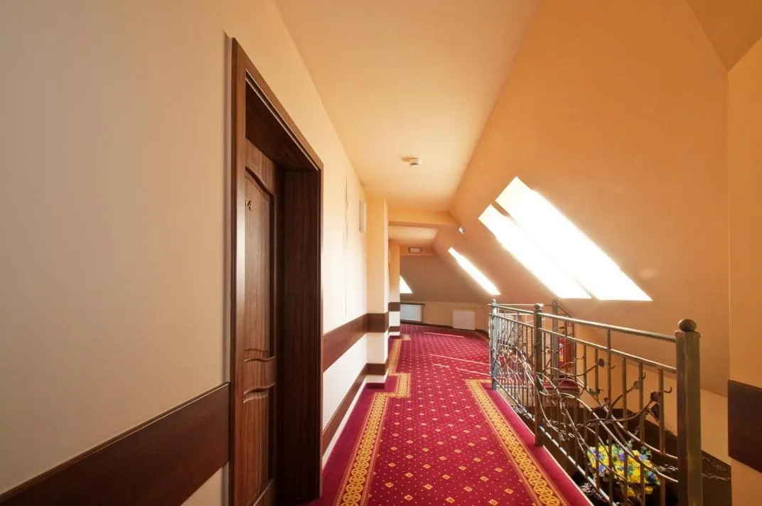 Decorative detail, Bed in Skalny Dworek