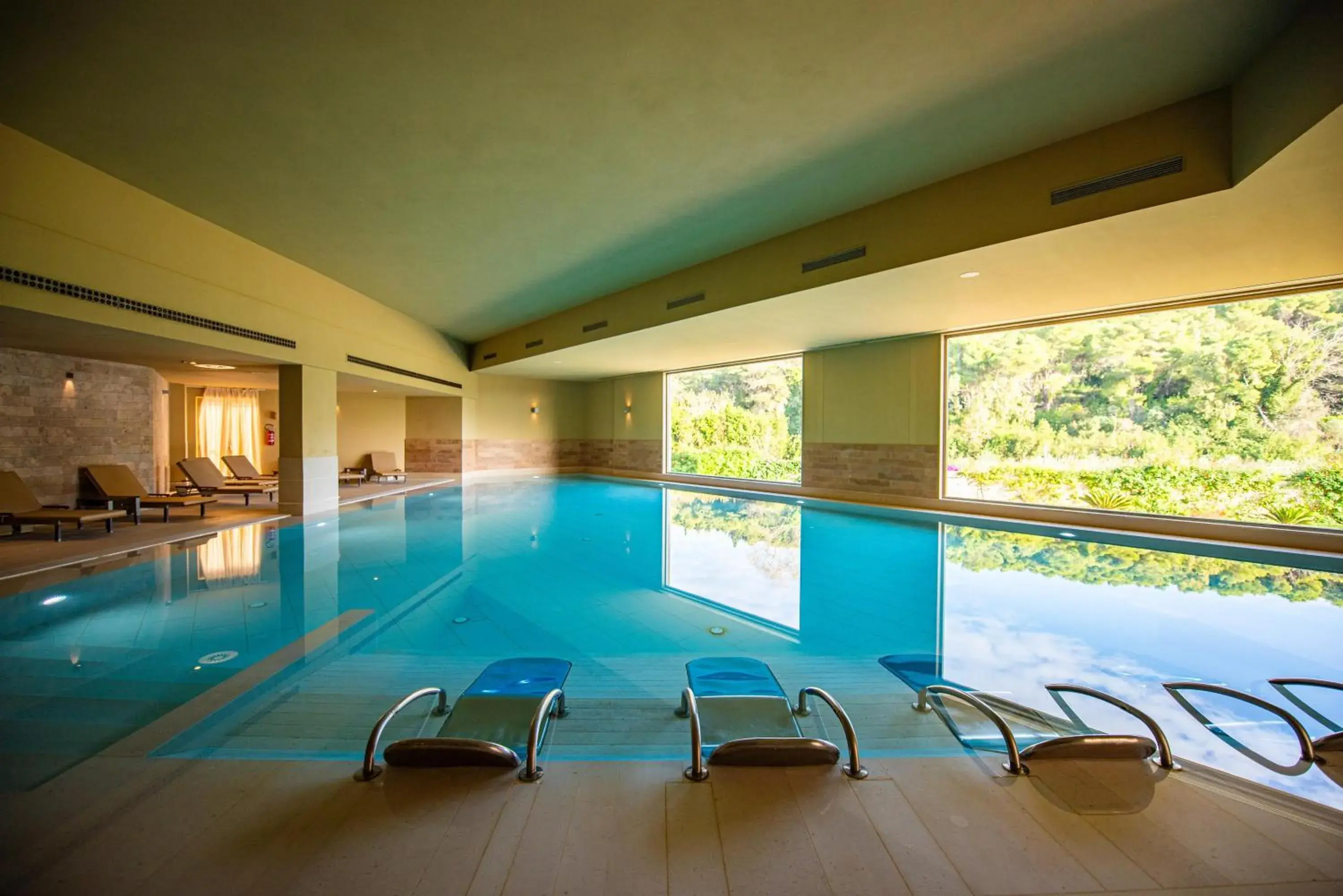 Swimming pool in Basiliani - CDSHotels Swimming pool in Basiliani - CDSHotels