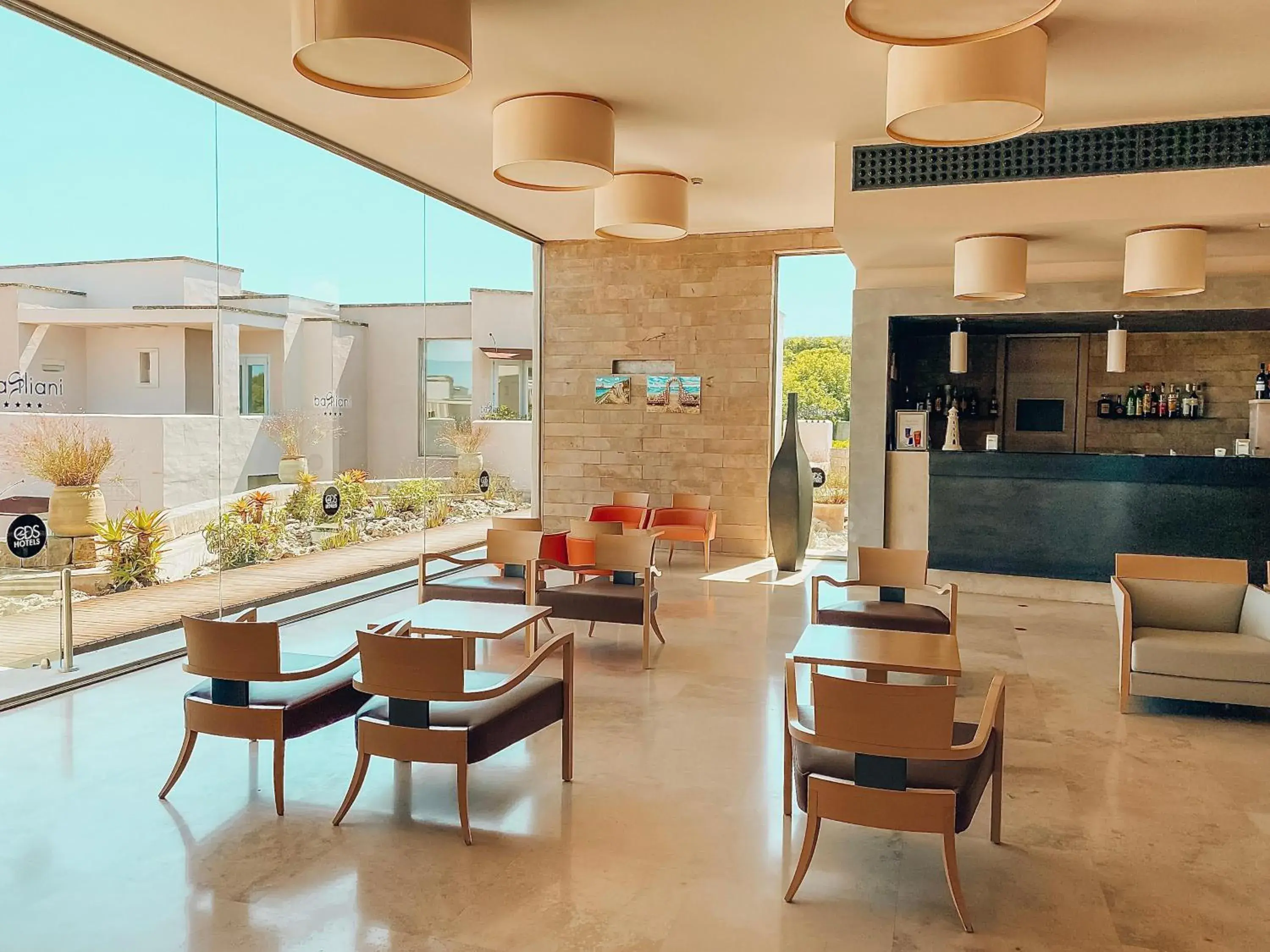 Lounge or bar in Basiliani - CDSHotels Lounge or bar in Basiliani - CDSHotels