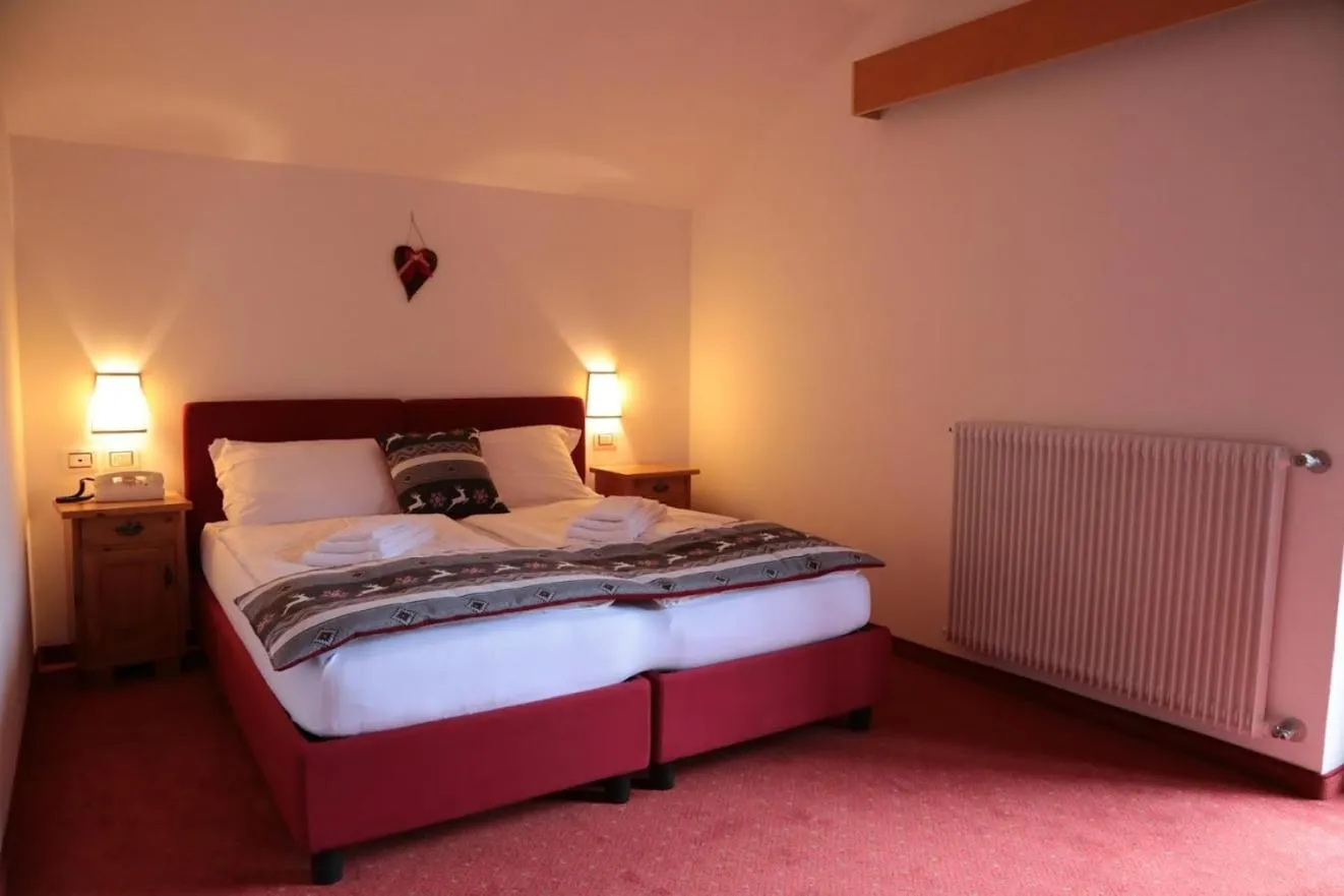 Bed in Hotel Alla Rocca