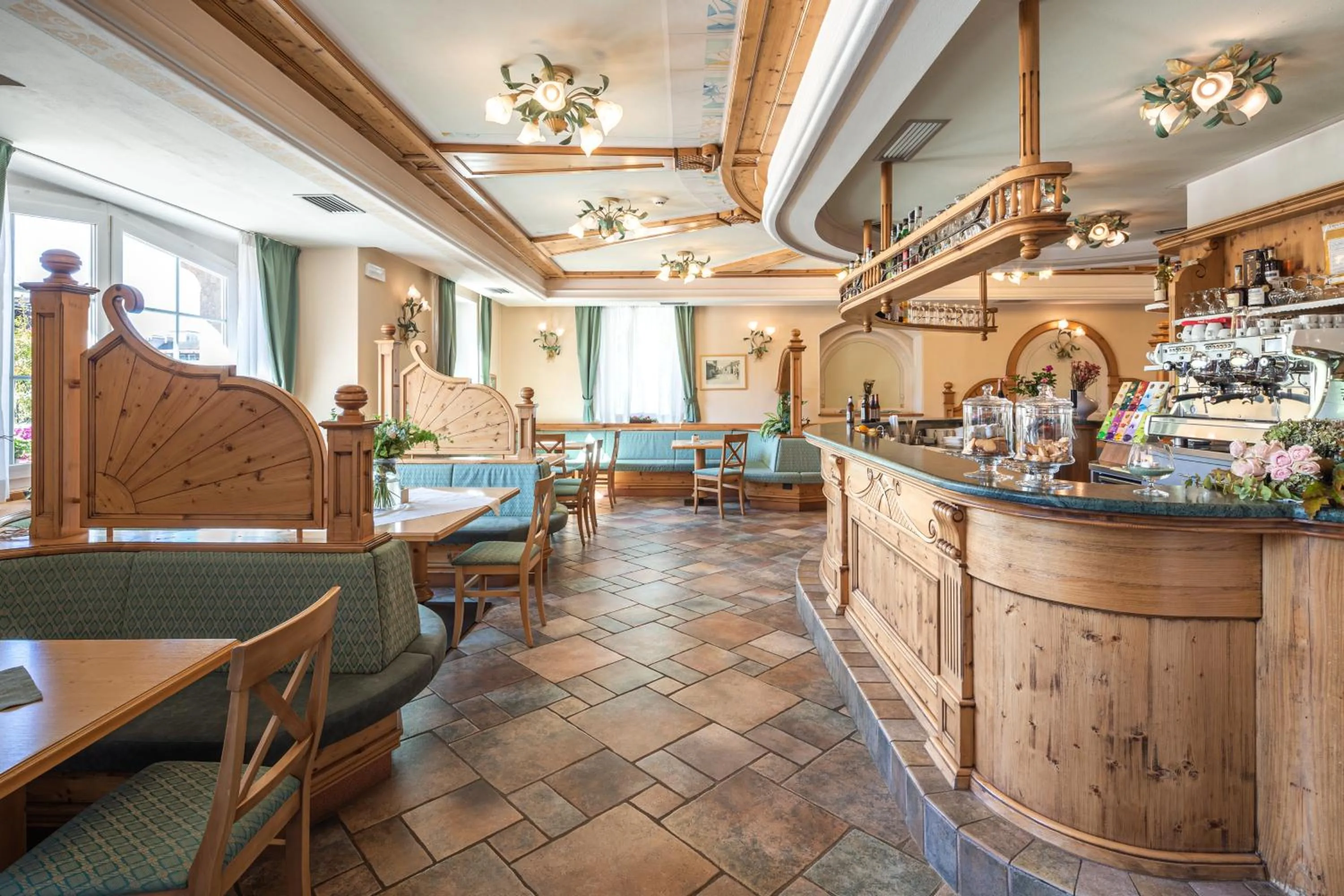 Lounge or bar in Hotel Bellavista