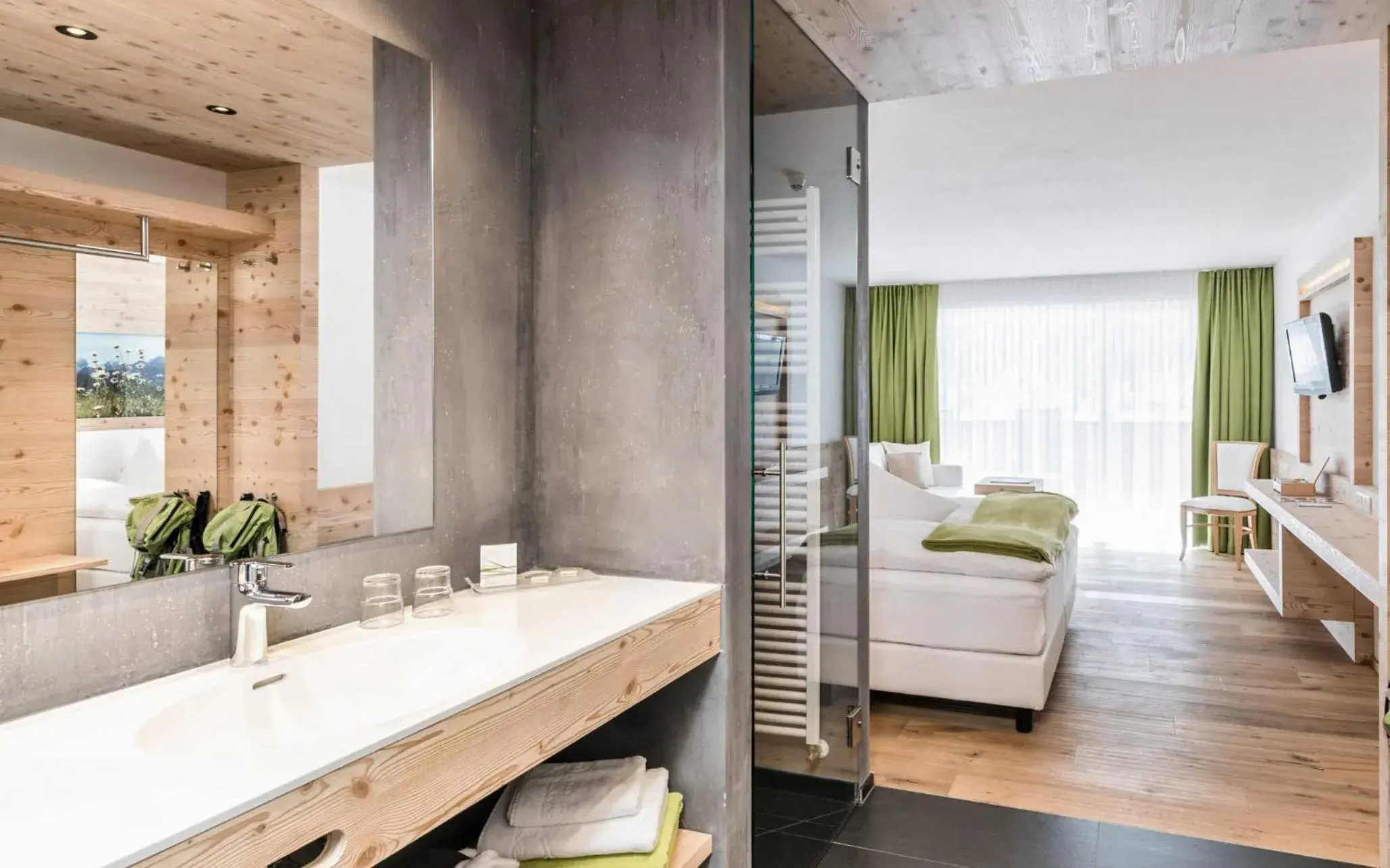 Double Room with Mountain View in MyPARADIES Double Room with Mountain View in MyPARADIES