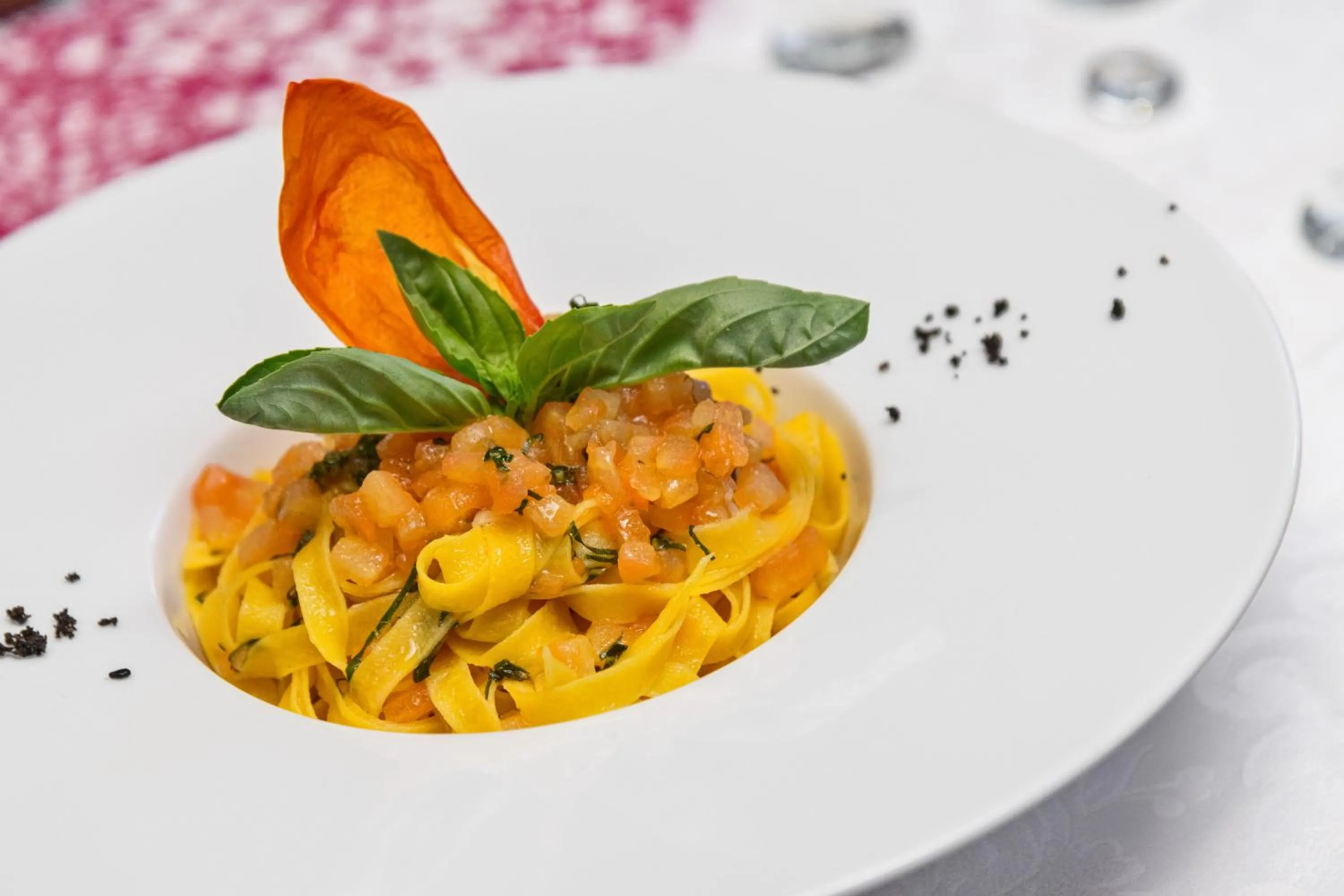 Restaurant/places to eat in Hotel Post - OlangCard included