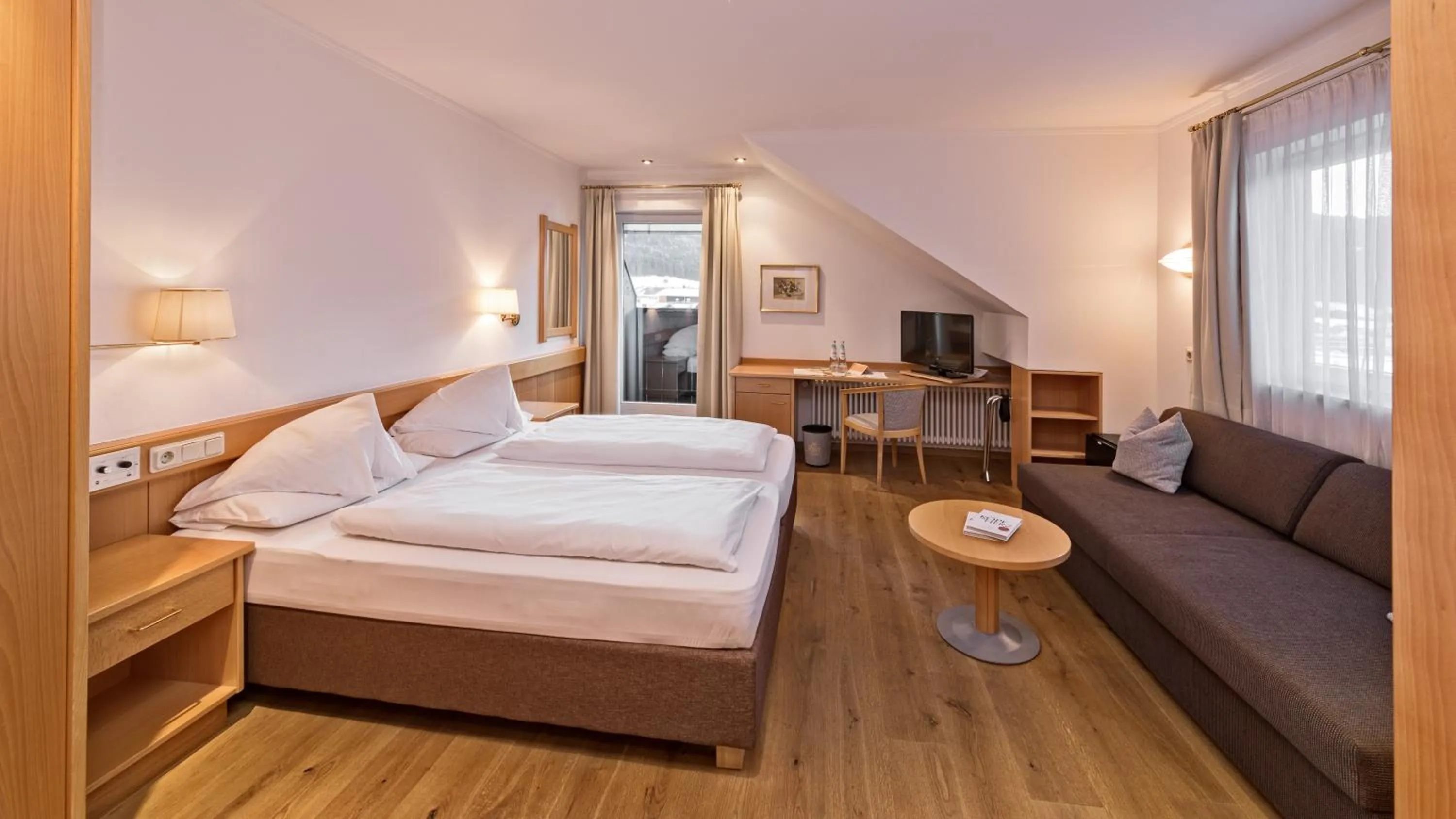 Bed in Hotel Post - OlangCard included