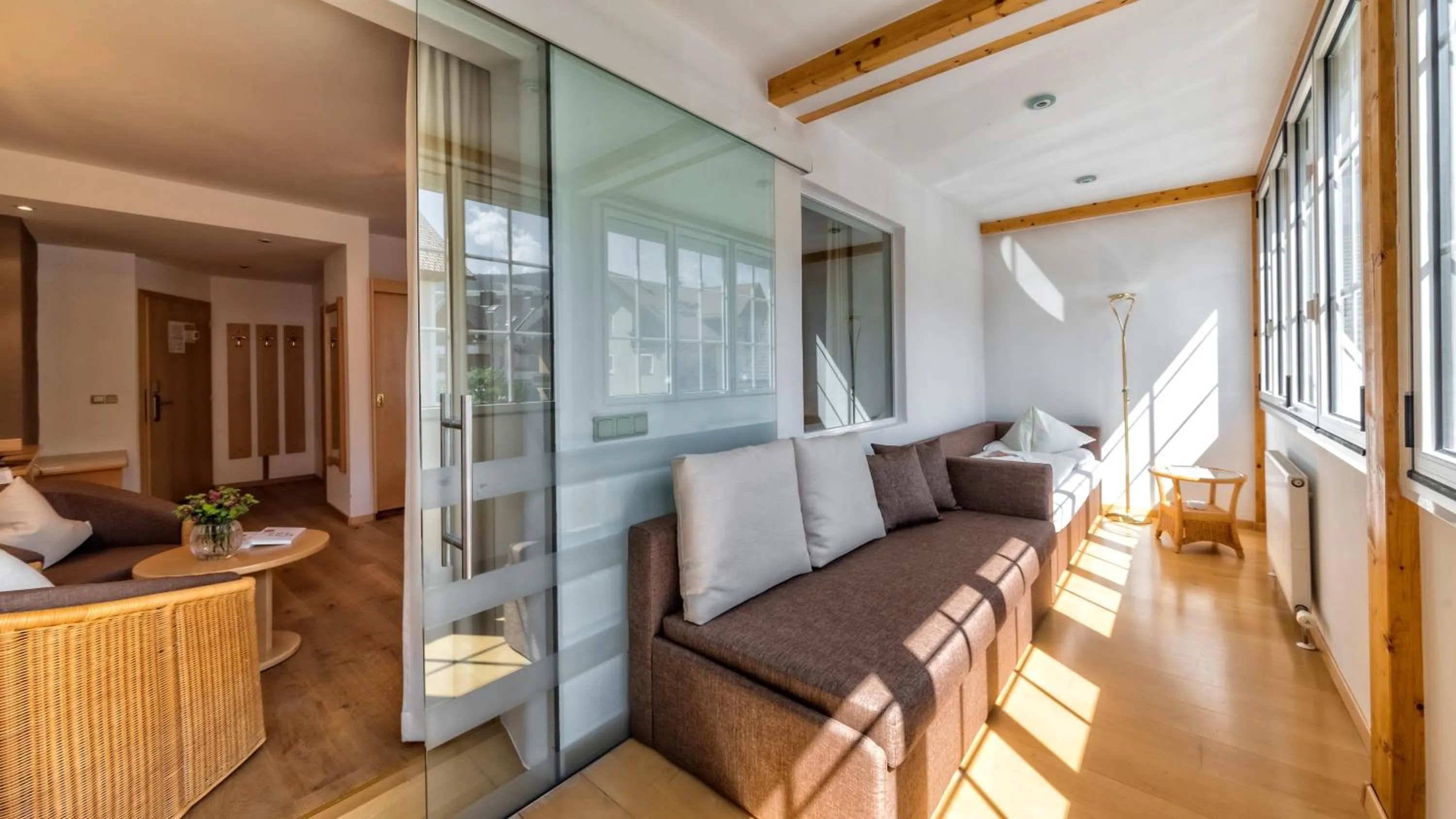 Hotel Post - OlangCard included