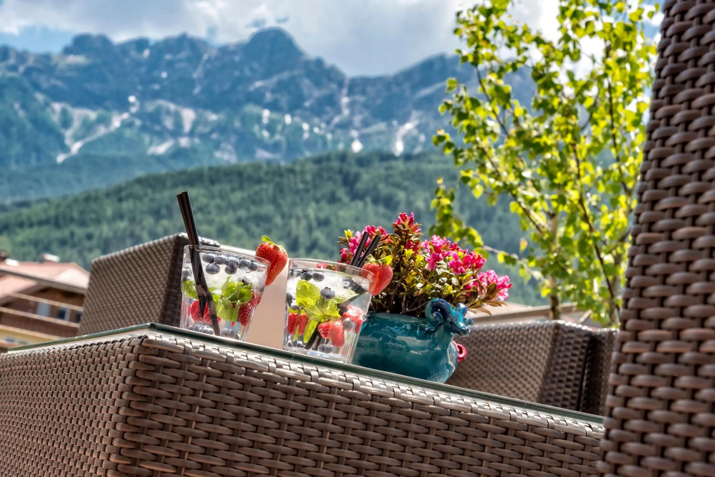 Mountain view in Hotel Post - OlangCard included