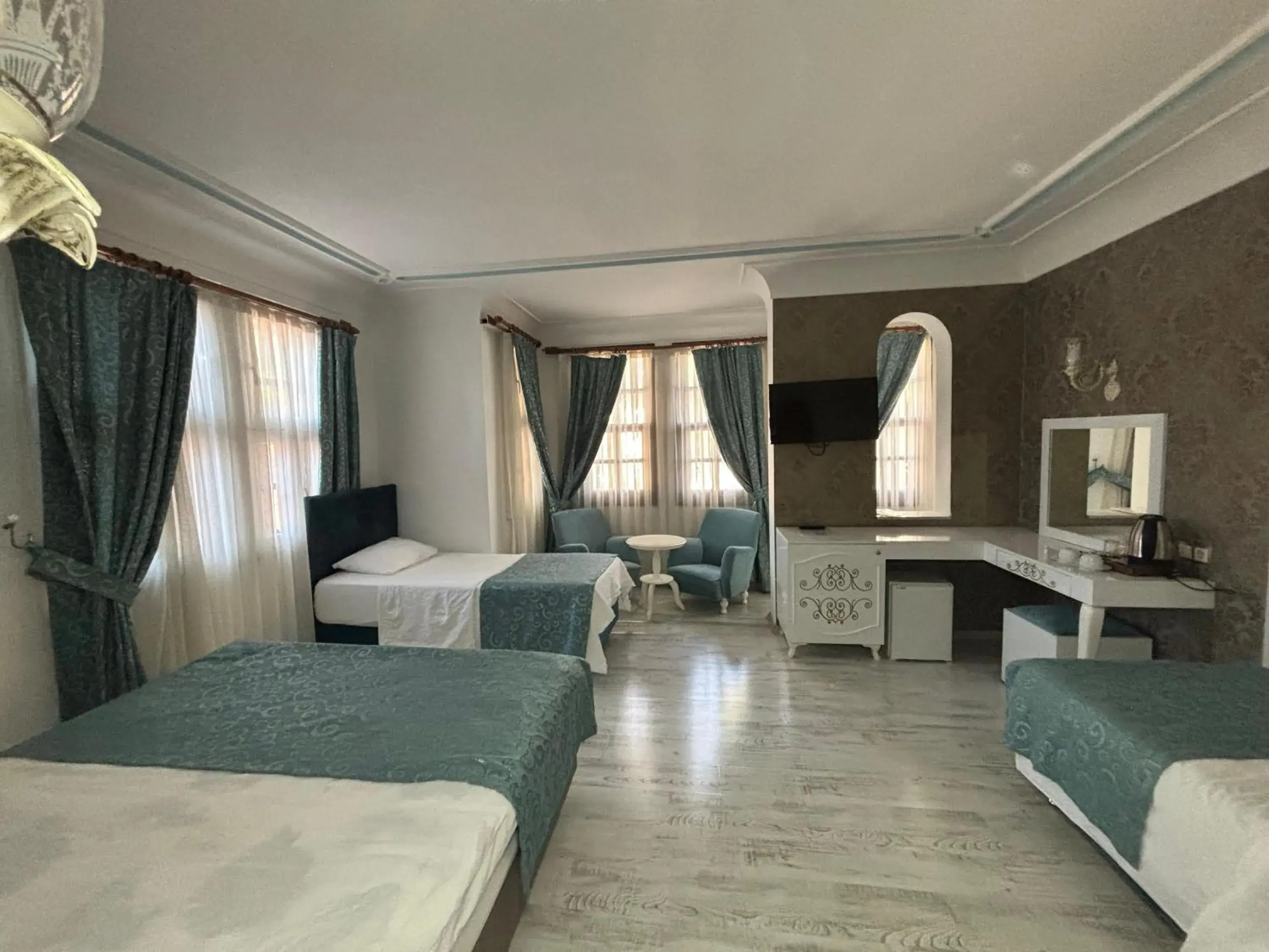 TV and multimedia, Bed in Urcu Hotel TV and multimedia, Bed in Urcu Hotel