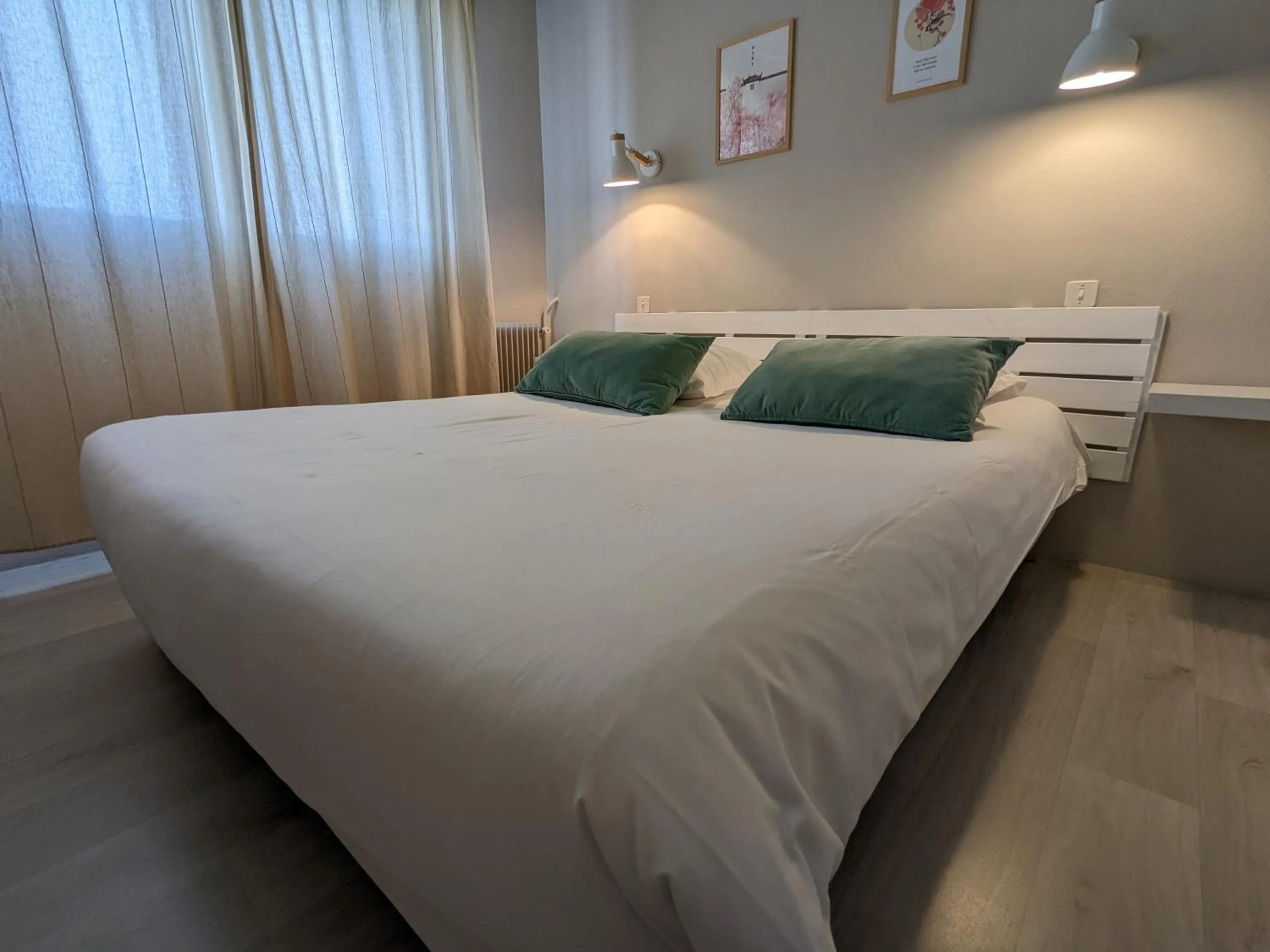 Bed in Fuzei Hôtel Lorient-Lanester