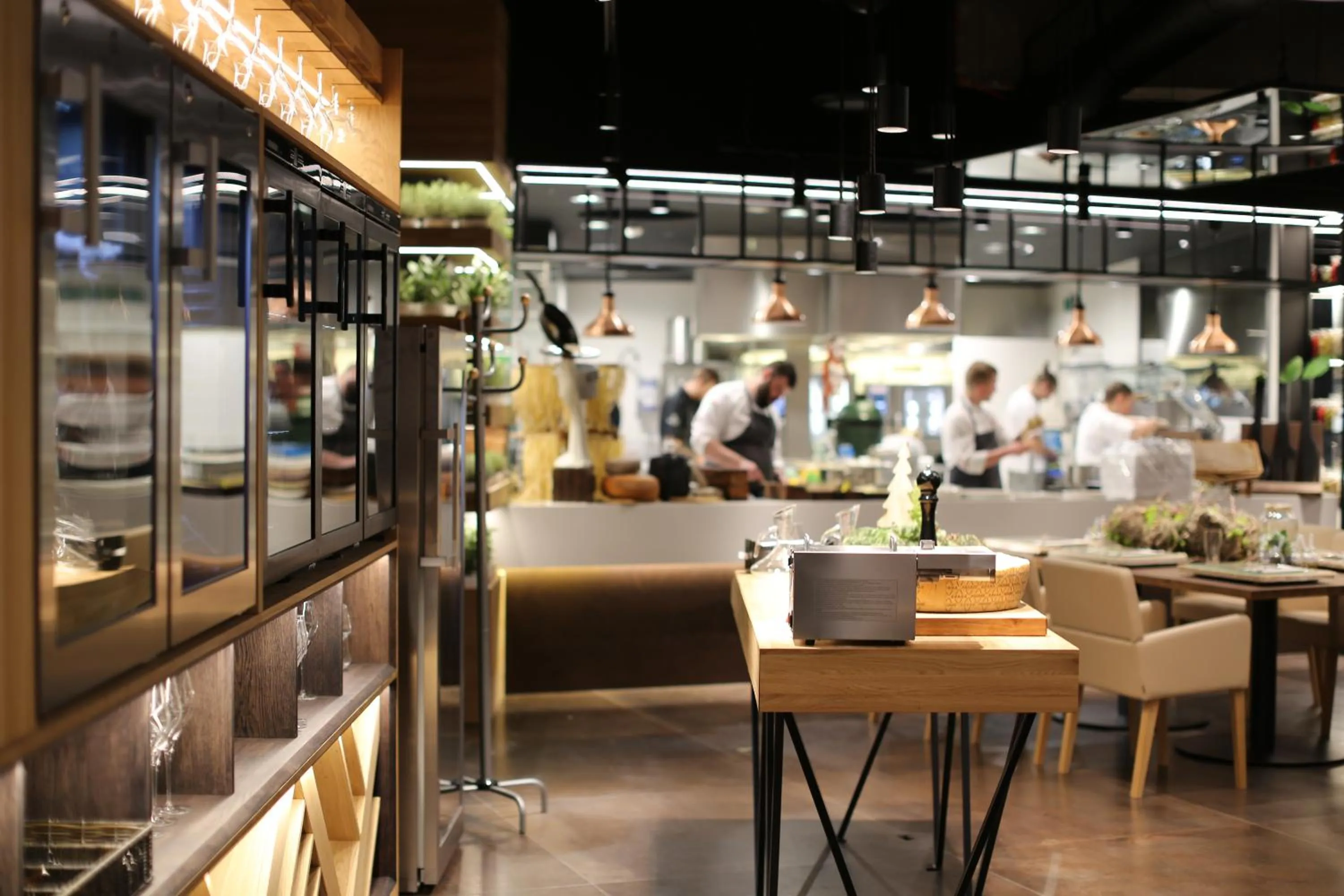 Restaurant/places to eat in HAVET Hotel Resort & Spa