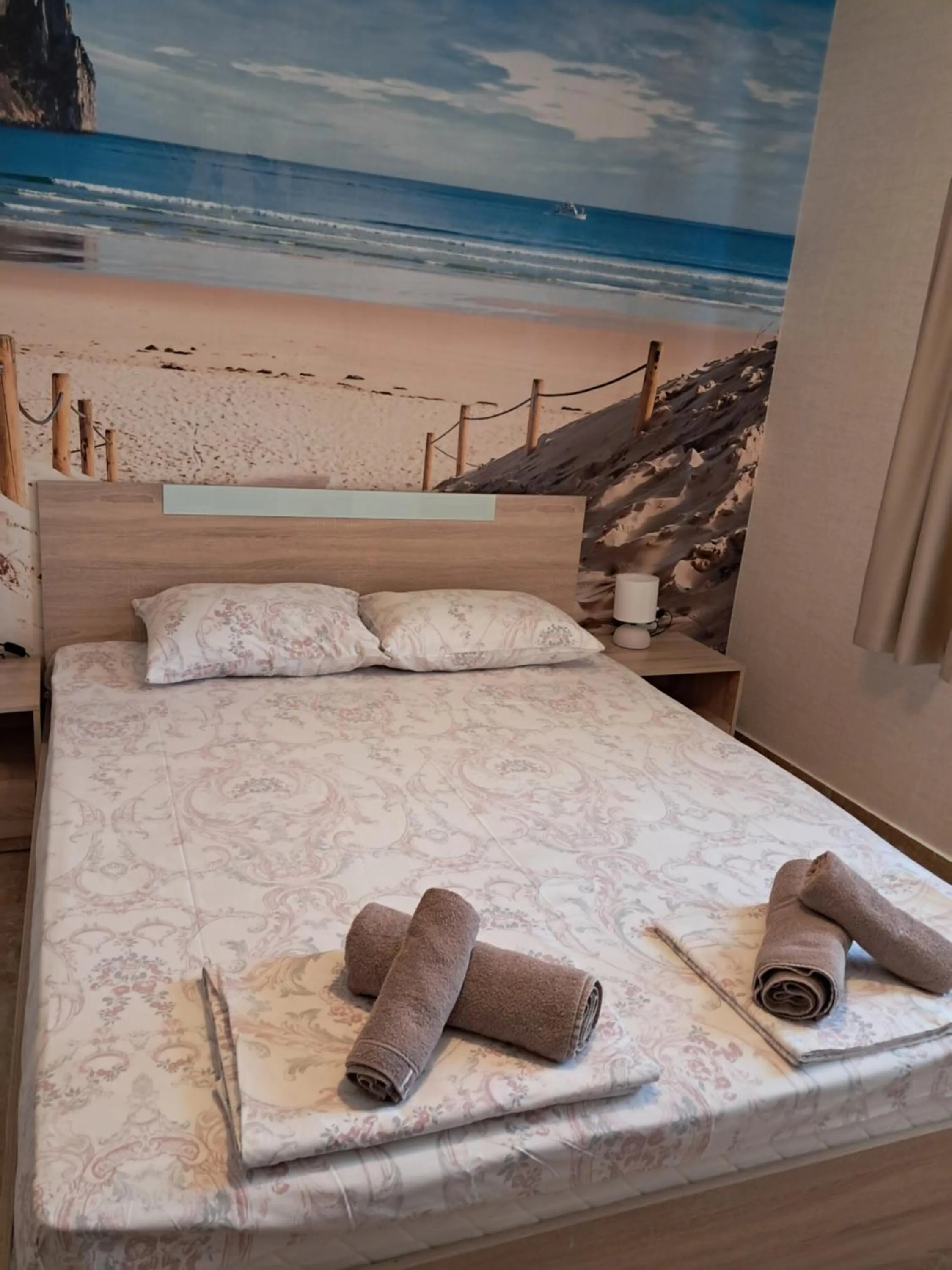 Bed in Apart Hotel Iglika