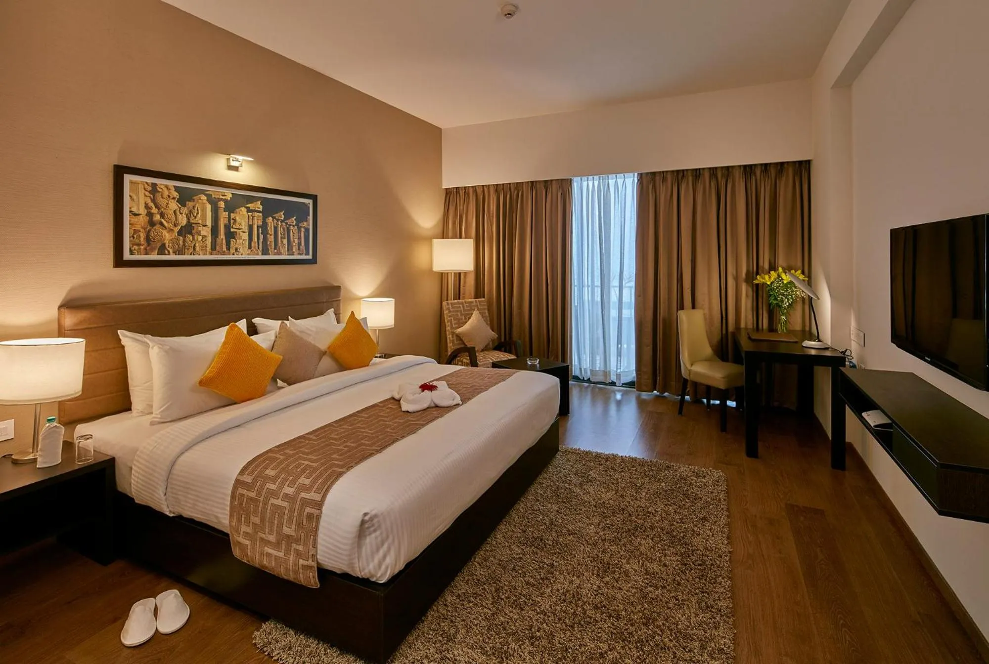 Bedroom, Bed in Signature Club Resort