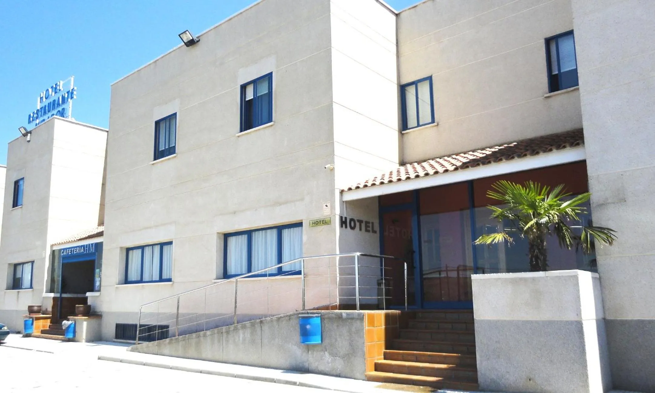 Property building in Hotel Mirador