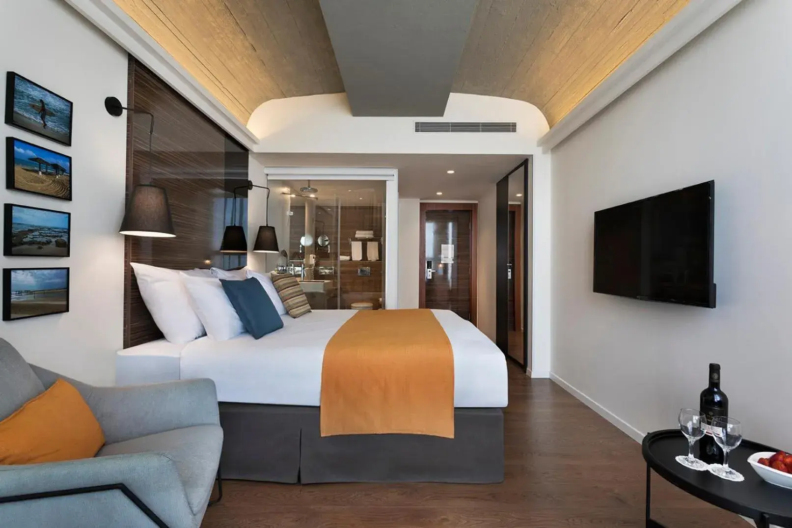 Decorative detail, Bed in Nof Hotel Decorative detail, Bed in Nof Hotel