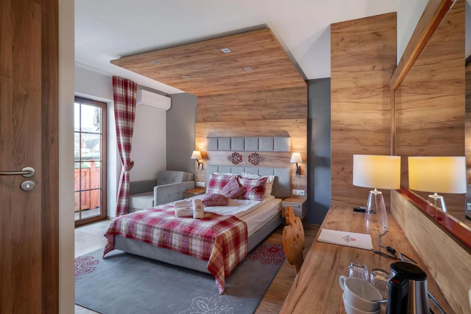 Photo of the whole room, Bed in Parzenica B&B - Wyjątkowa i Jedyna!!! Sprawdź nas a nie pożałujesz!