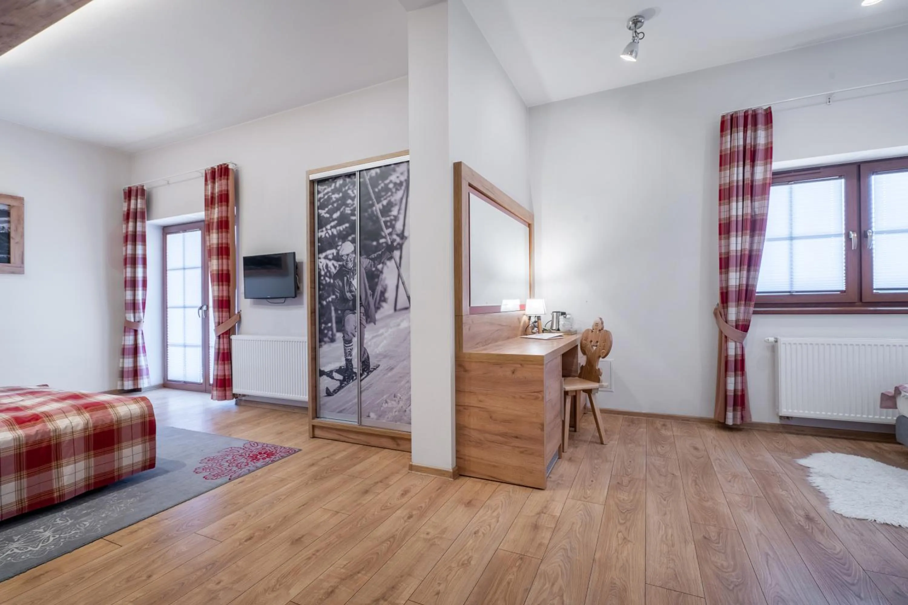 Photo of the whole room, Bed in Parzenica B&B - Wyjątkowa i Jedyna!!! Sprawdź nas a nie pożałujesz!